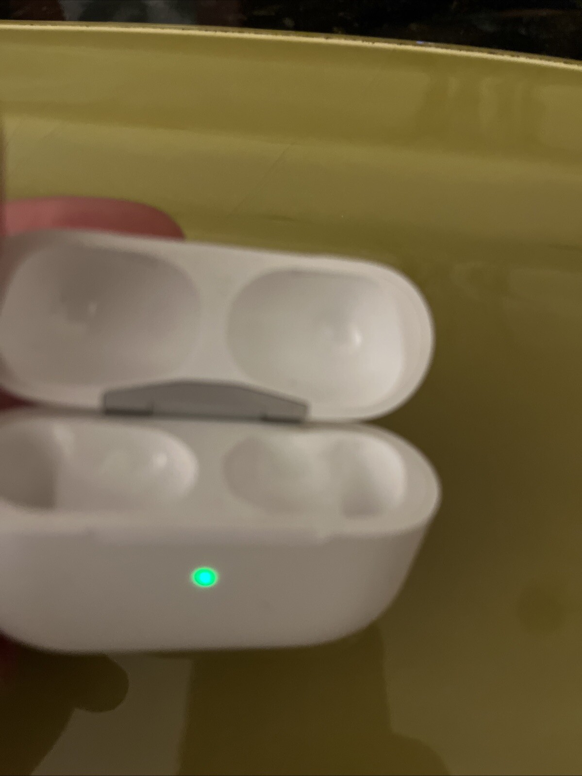 AirPod Pros Charging Case