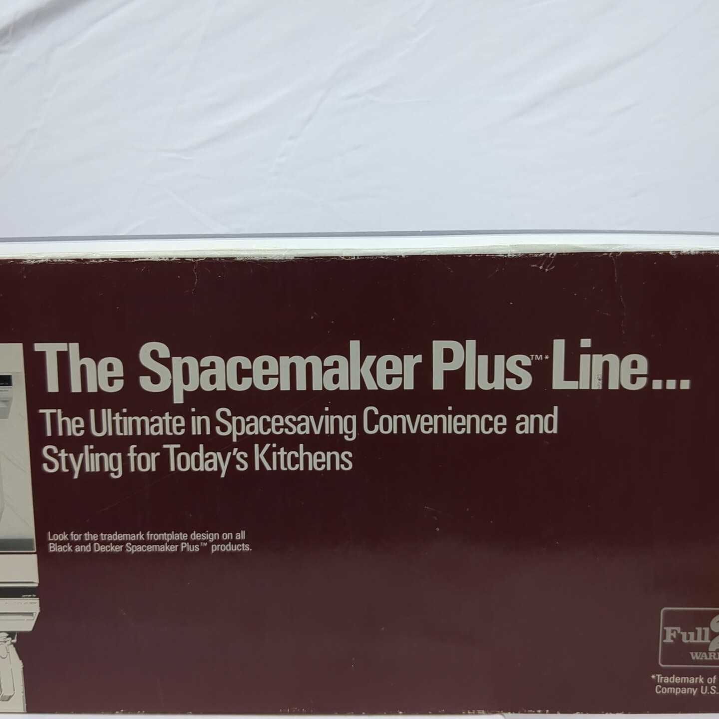 Black & Decker Spacemaker Plus Under-Cabinet Light PLA100, Fluorescent - 1988