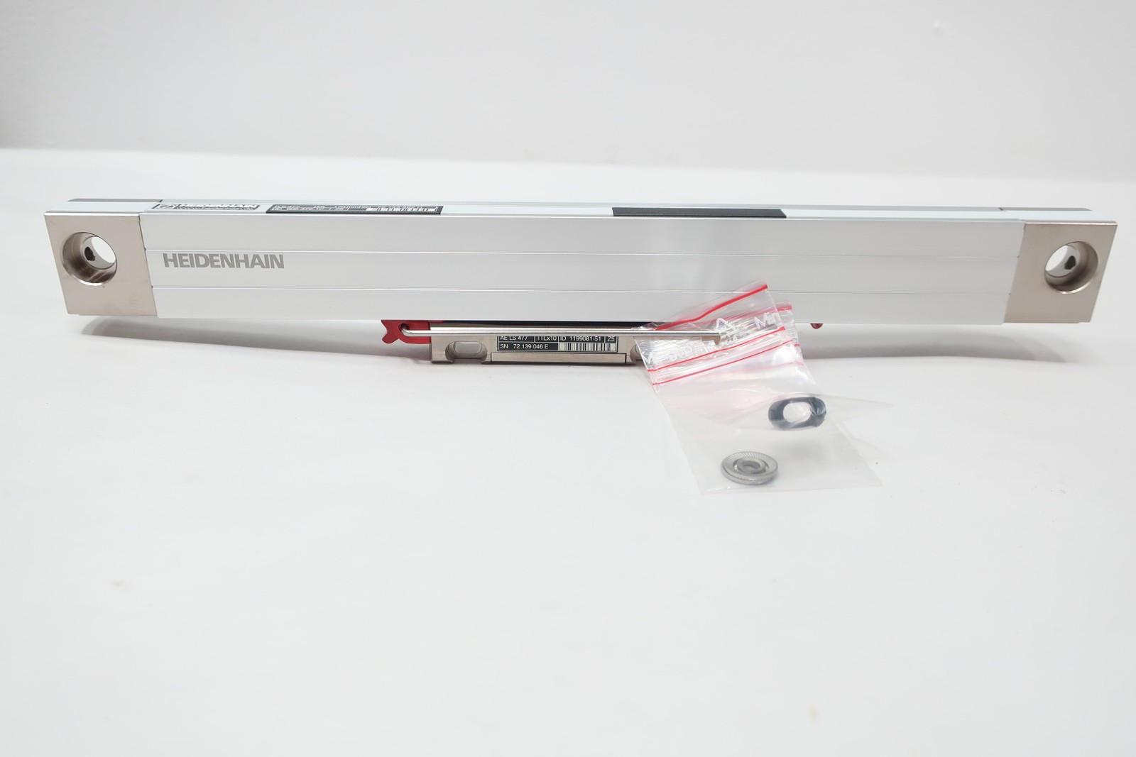 Heidenhain 605 379-1C Linear Encoder