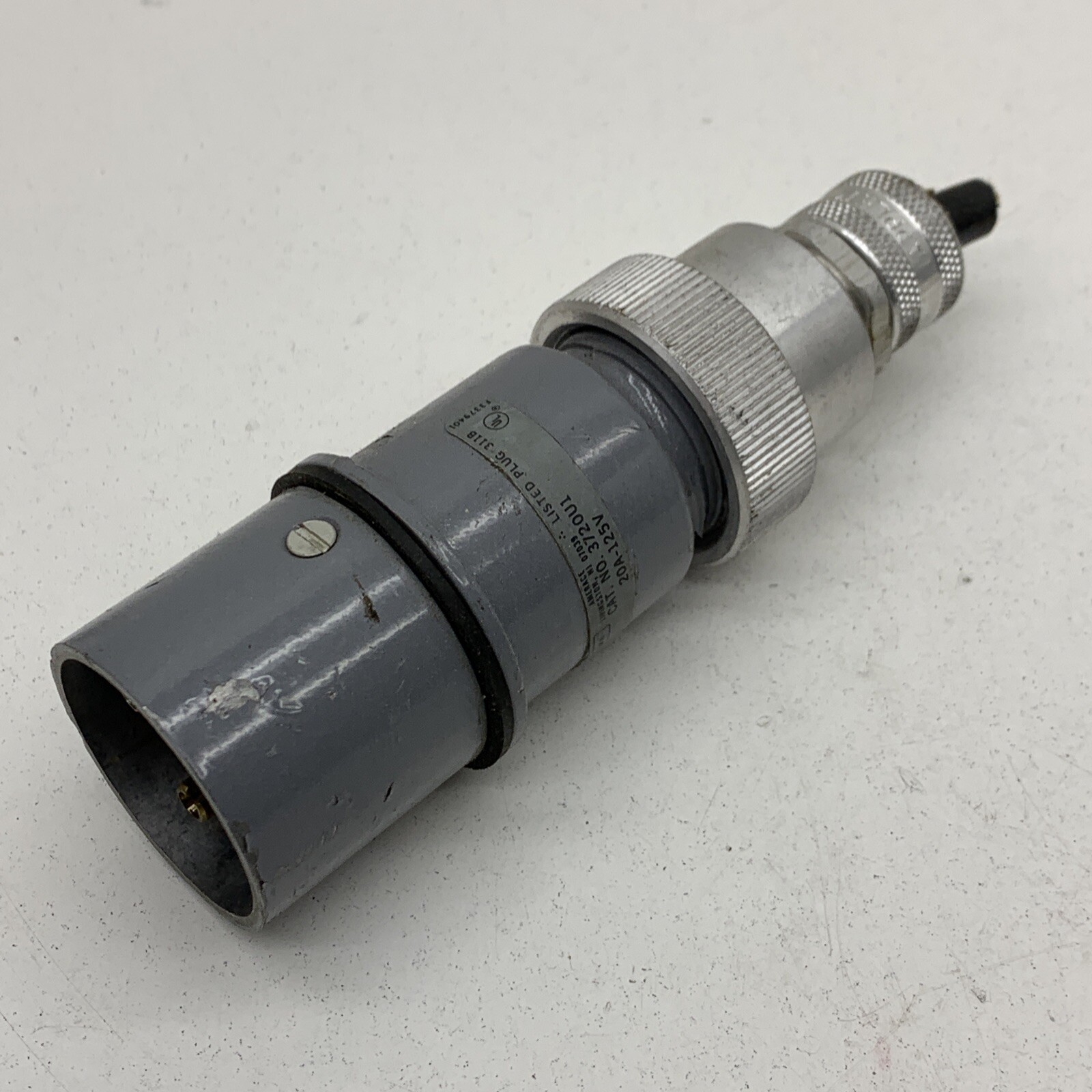Russellstoll 3720U1 Cable Plug 20A 125V 2-Pole 3-Wire