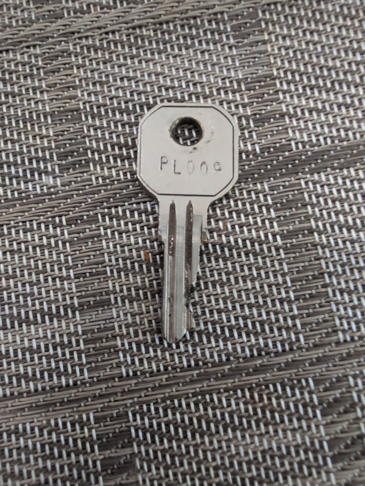 Pollak Key PL009