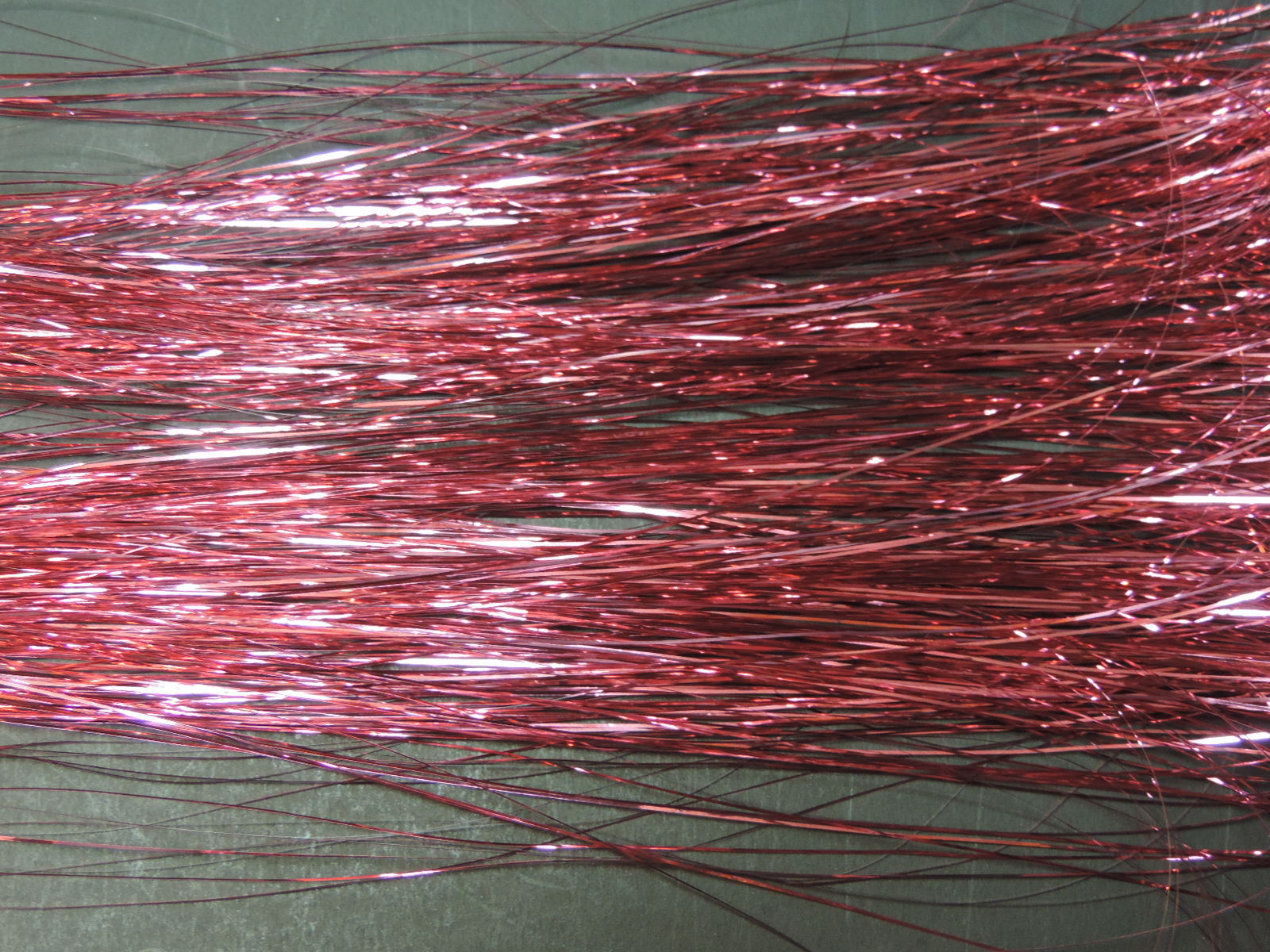 Hank LIGHT PINK Strands FLASHABOU Tinsel Fly Flash Fly Tying, FINE