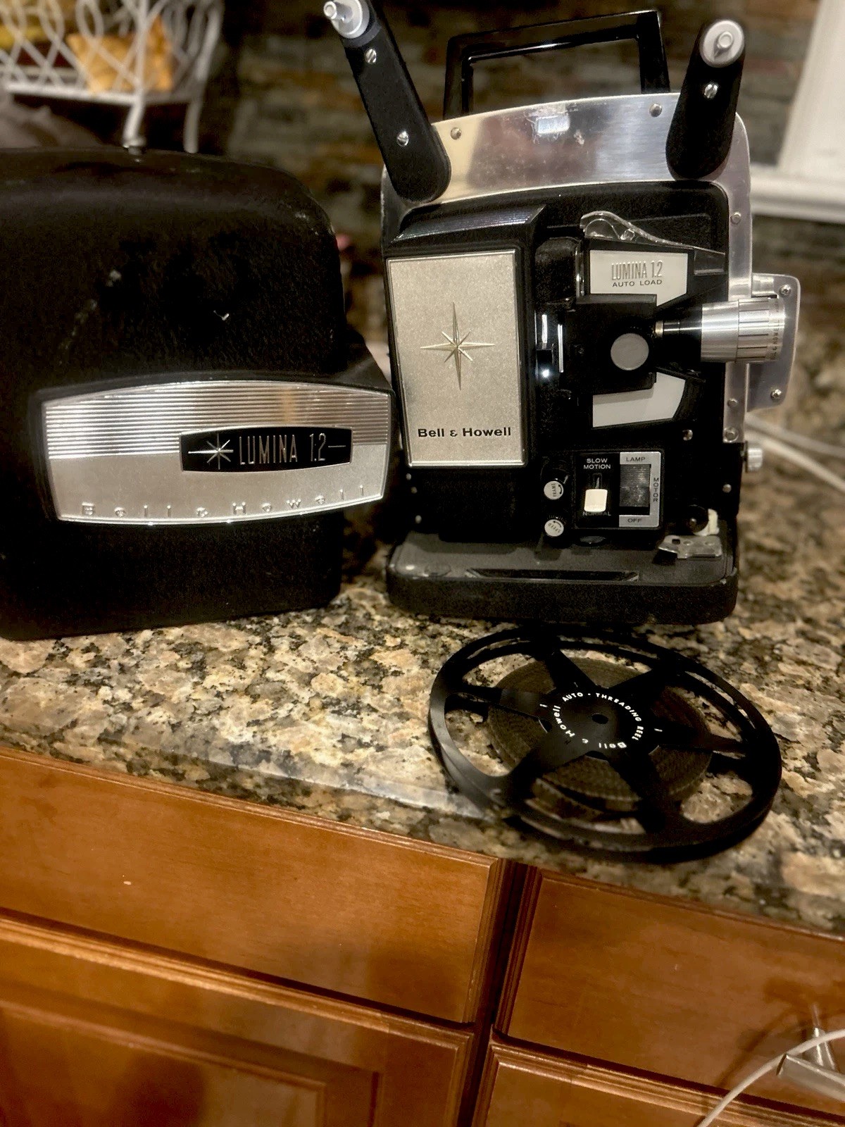 Vintage Bell & Howell 8mm Movie Projector Lumina 1.2 Model 383A Auto Load VIDEO!