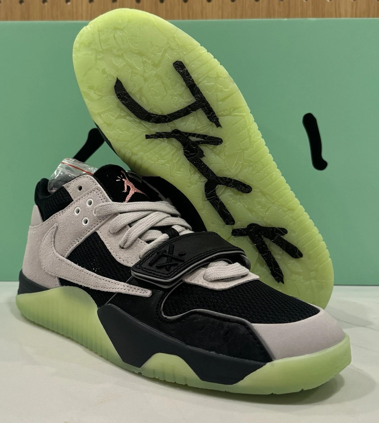 Travis Sc0tt x Chase B x Jordan Jumpman Jack (2025) IH7971-001 Size US 7-12 MEN