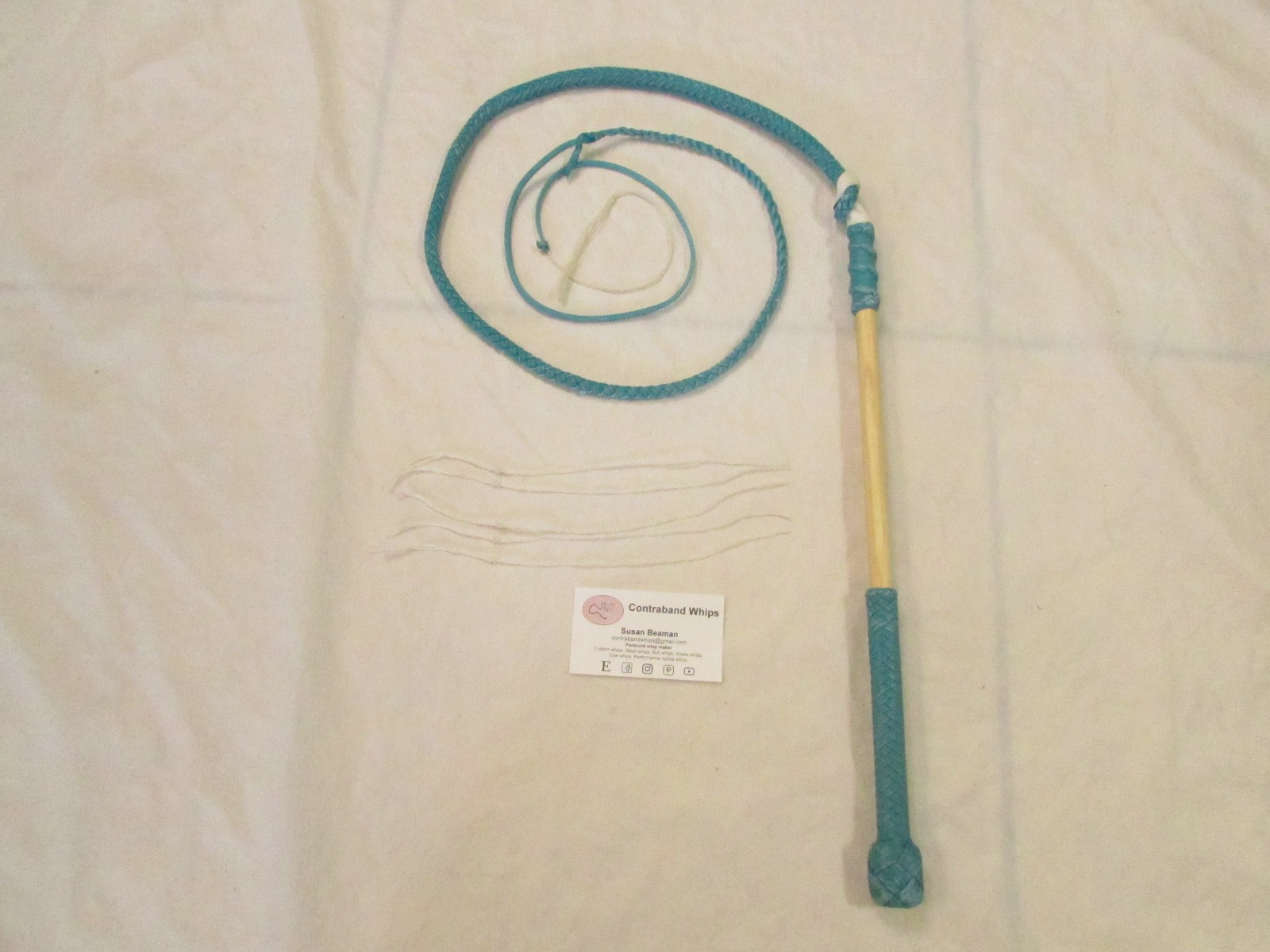Contraband Whips 3 Foot 8 Plait Nylon Paracord Eco Stockwhip Cyan