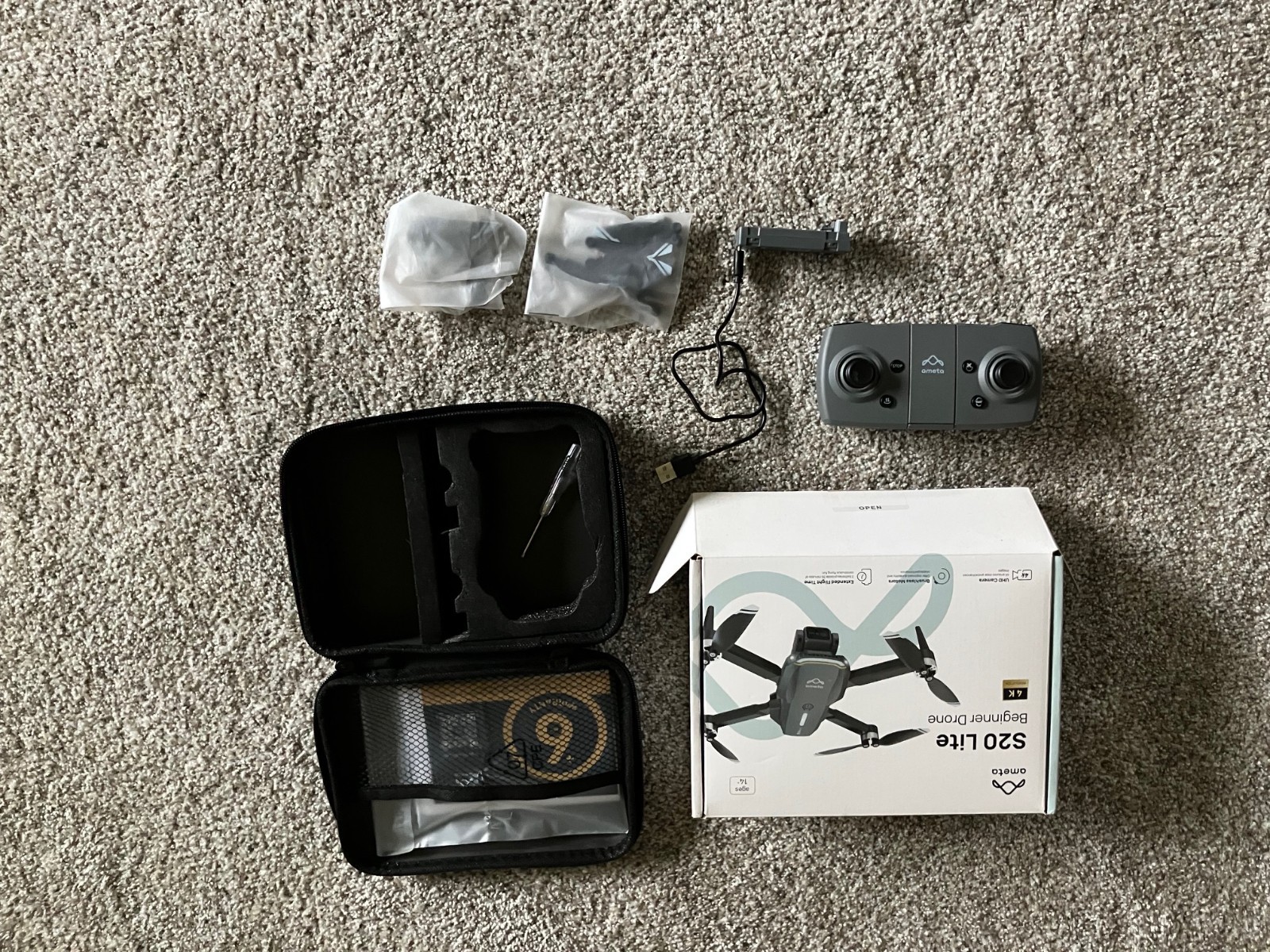 Ameta S20 Lite Drone battery, controller, and other parts