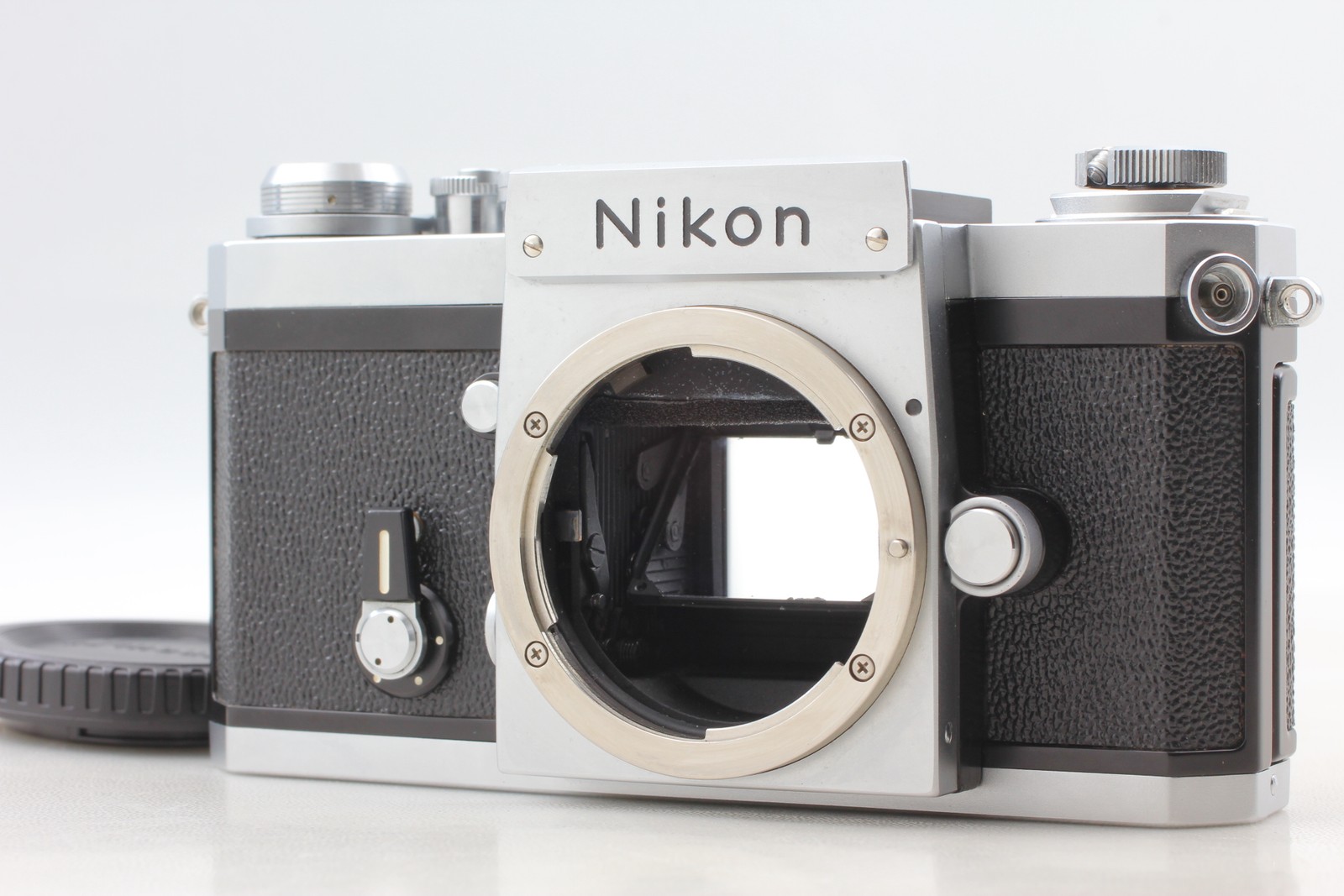 Apollo Final Late SN:743xxxx [ MINT ] Nikon New F 35mm Film Camera From JAPAN