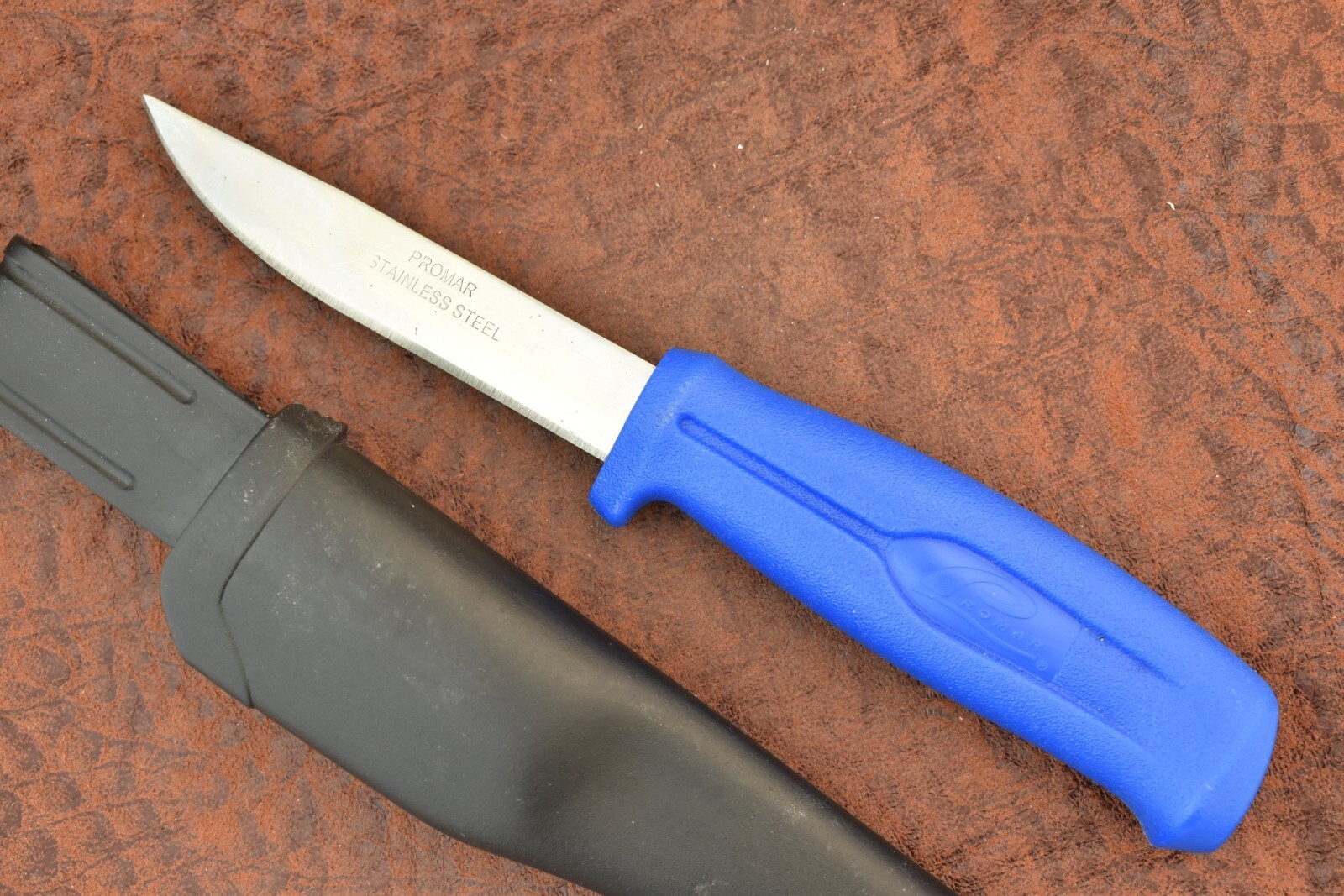 PROMAR BLUE STAINLESS STEEL BONING SKINNING BUTCHERS FIXED BLADE KNIFE (13789)