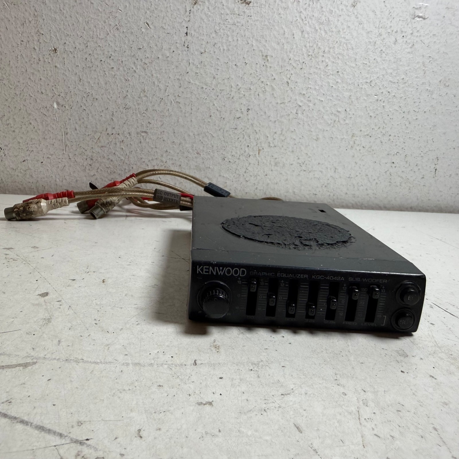 Kenwood KGC-4042A Black Compact 5-band 12V Car Audio Graphic Equalizer