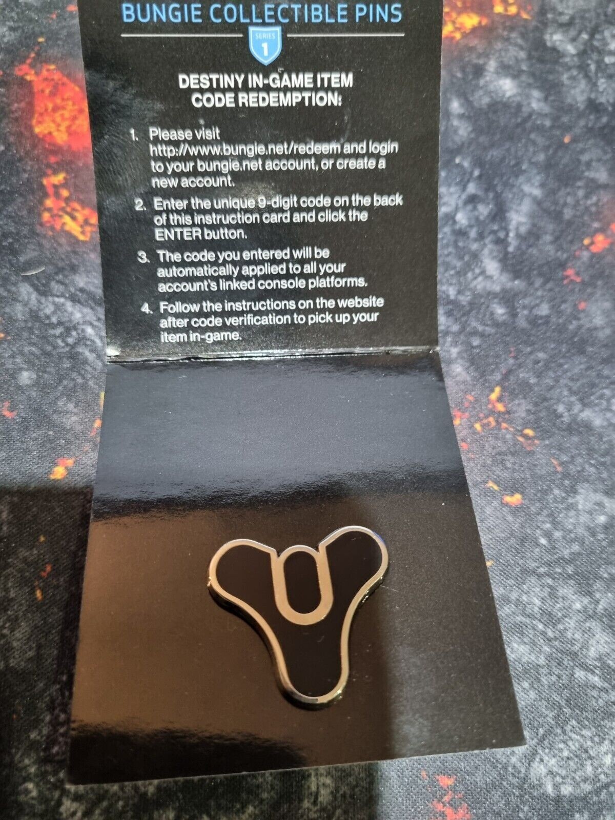 Destiny 2 Pin + Universal Constant Emblem