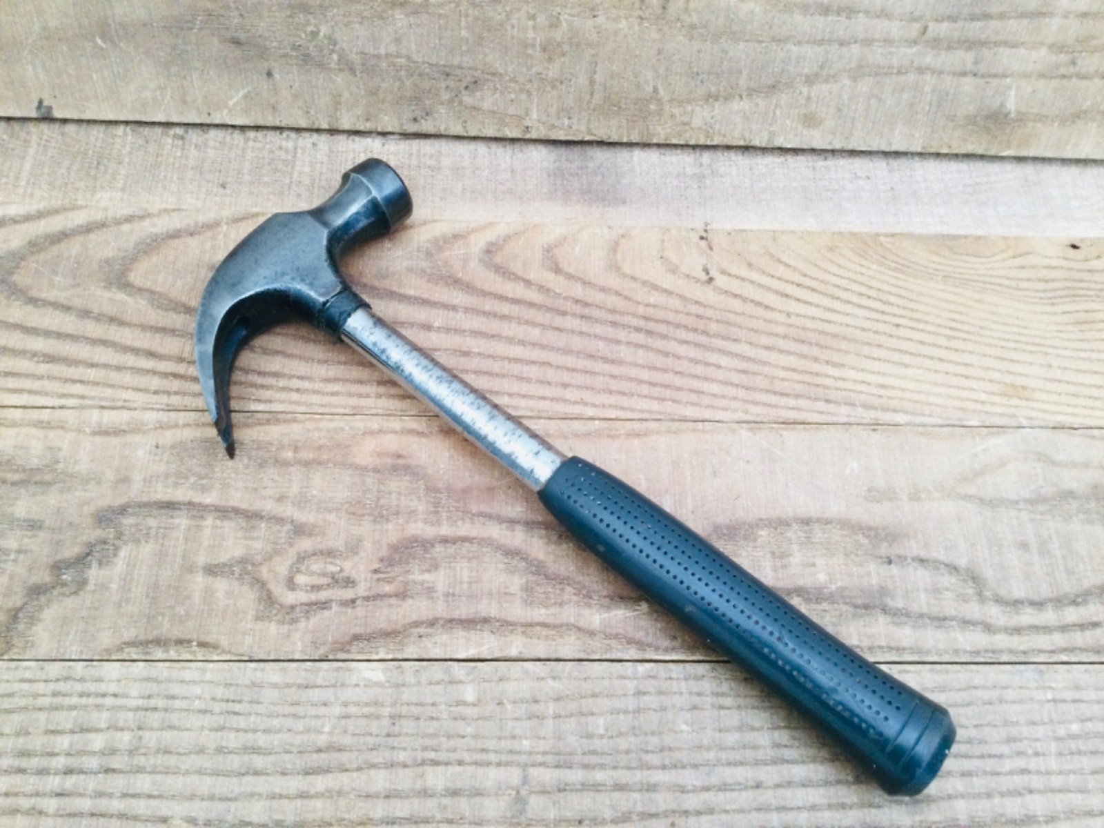 Vintage Talco 16 oz Carpentry Claw Hammer Soft Grip Steel Shaft