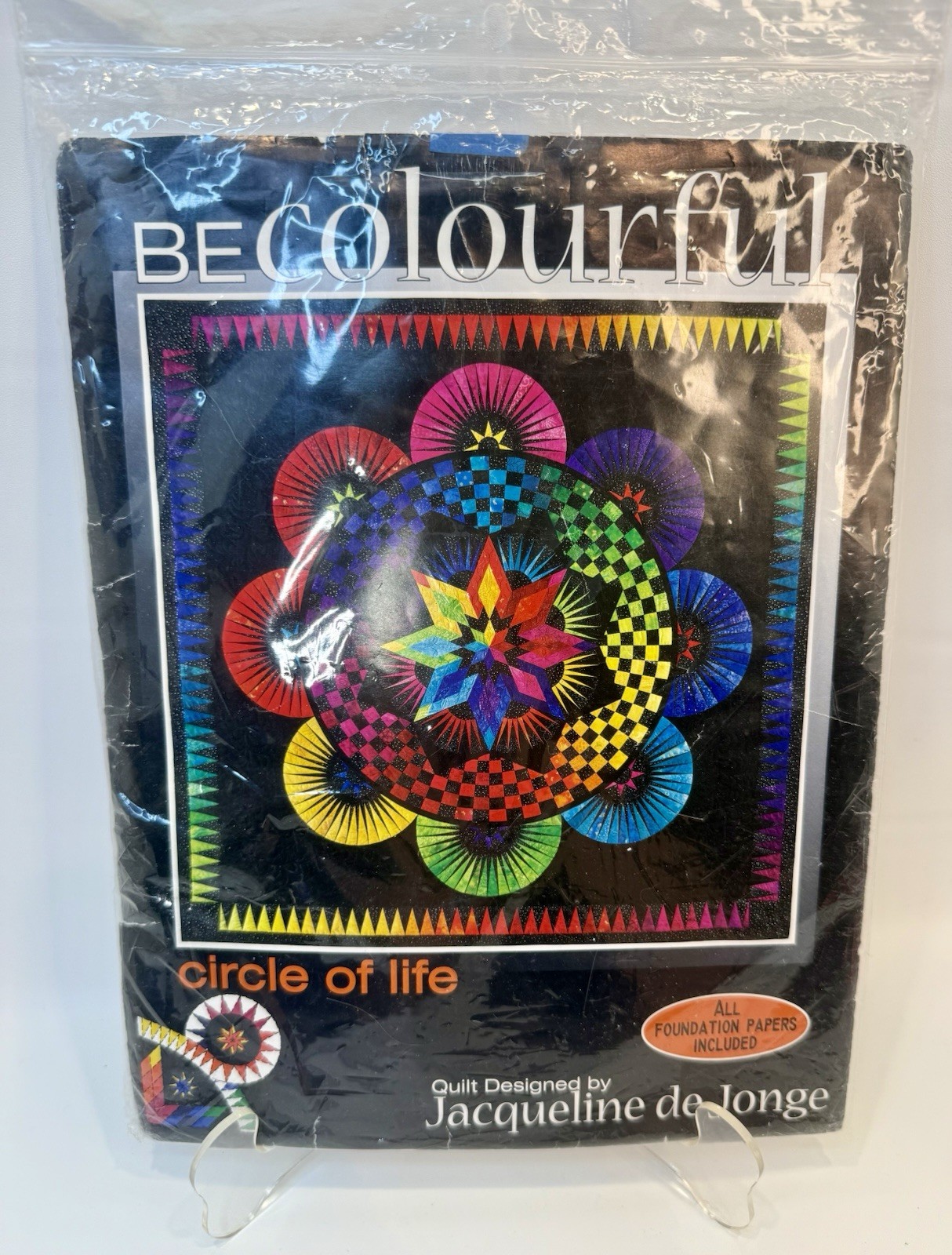 Be Colorful Jacqueline De Jong Circle of Life Quilt Pattern: Complete