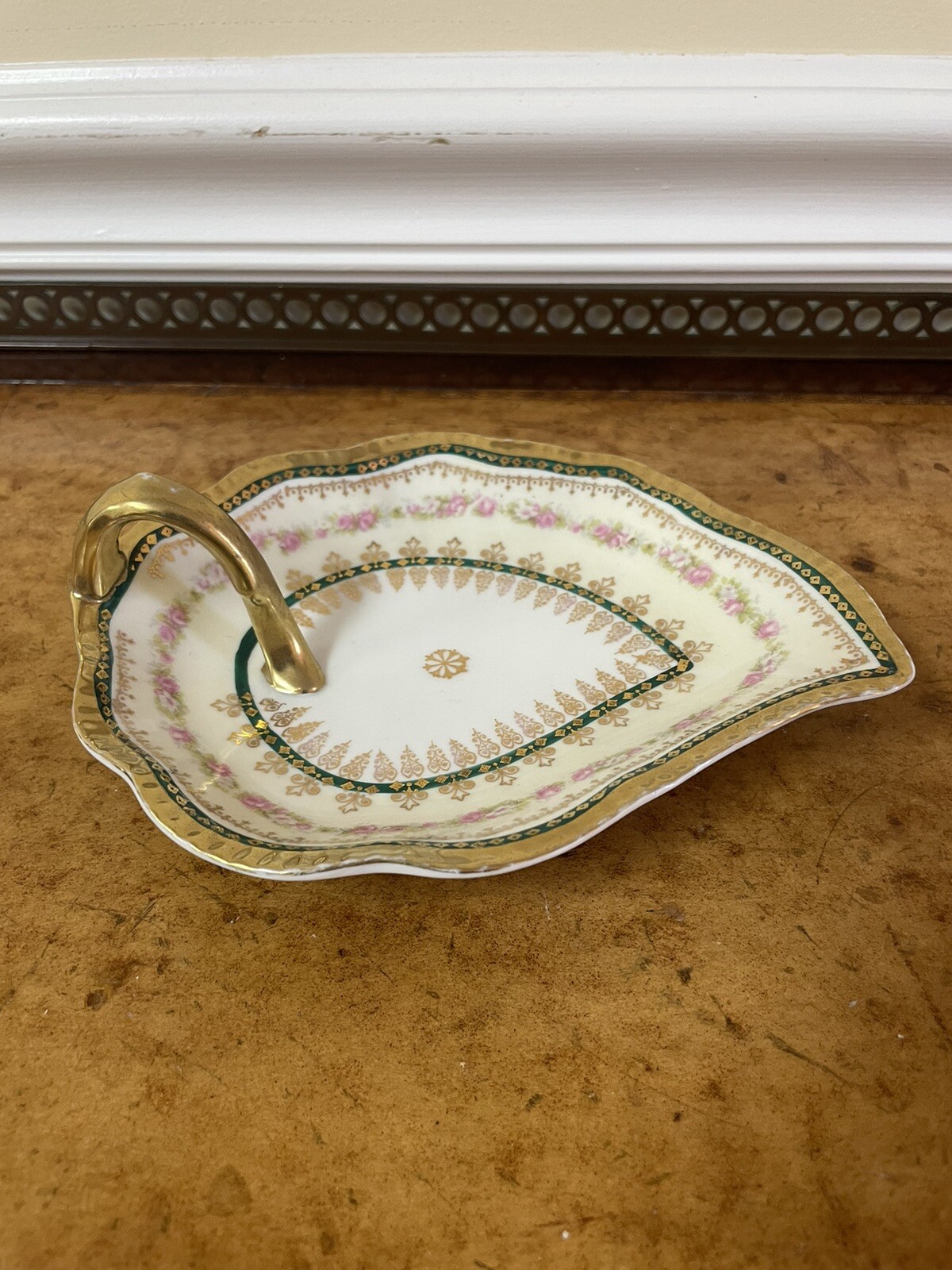 Heinrich & Co H&C Floral Soap Candy Dish