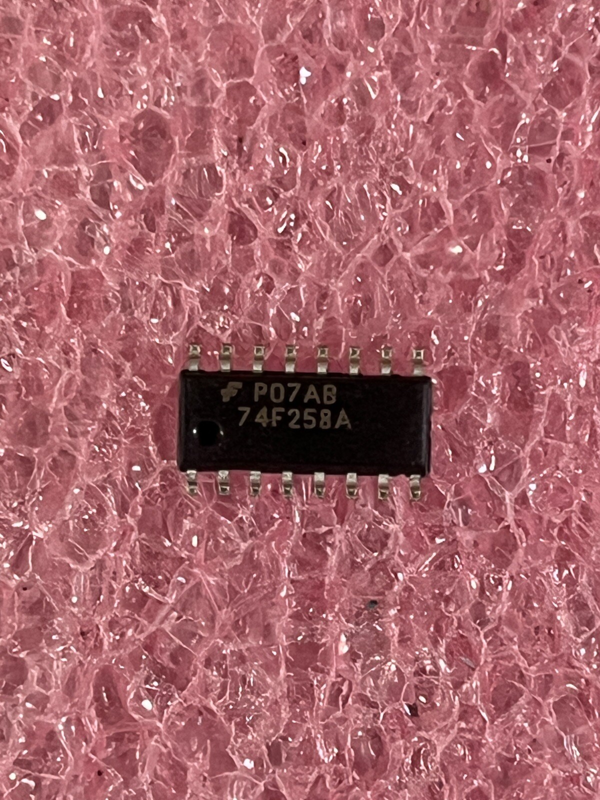 74F258ASC IC MUX FAST SERIES PDSO 16 FAIRCHILD SEMI (LOT OF 20)