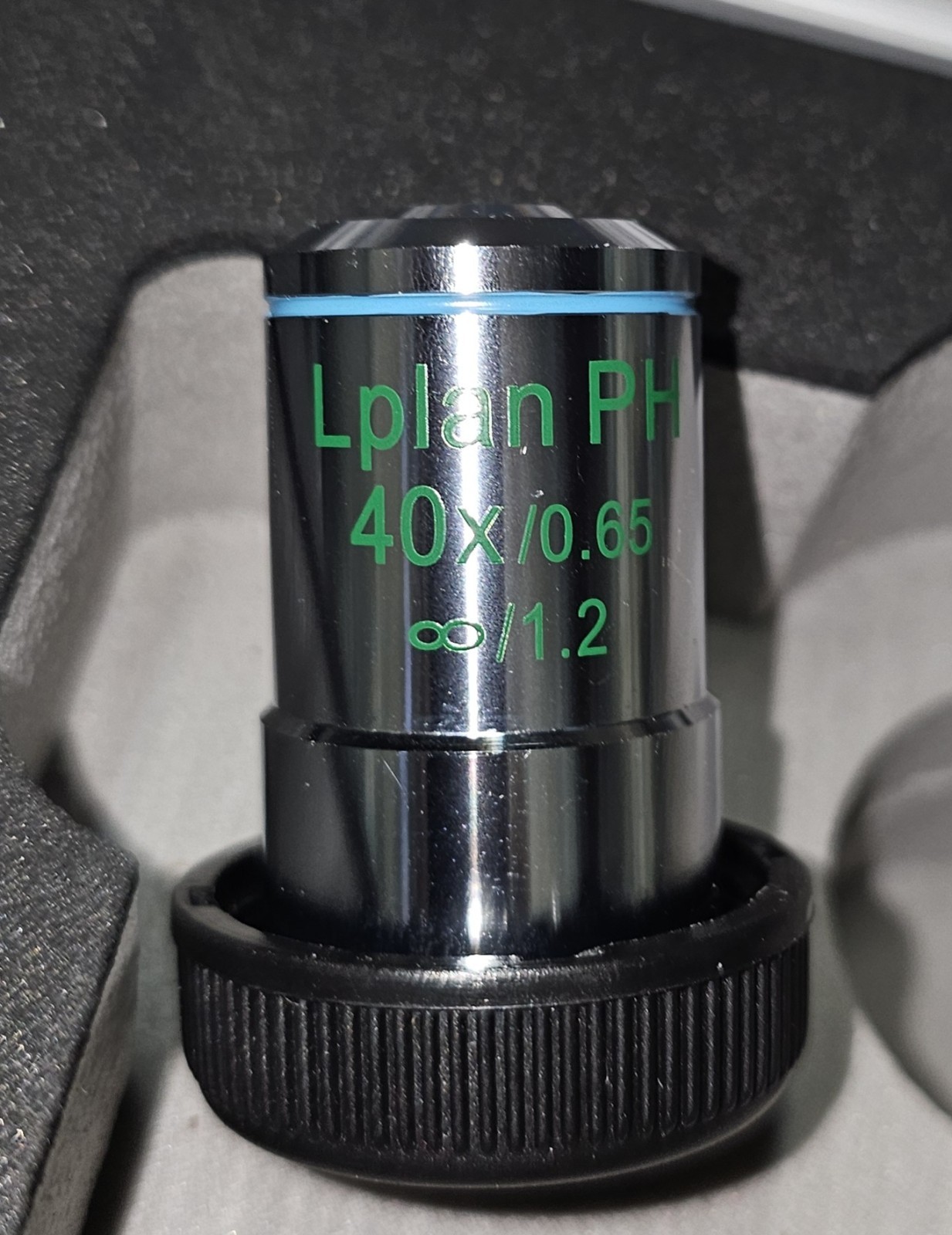 LPlan PH 40x/0.65 Microscope Objective