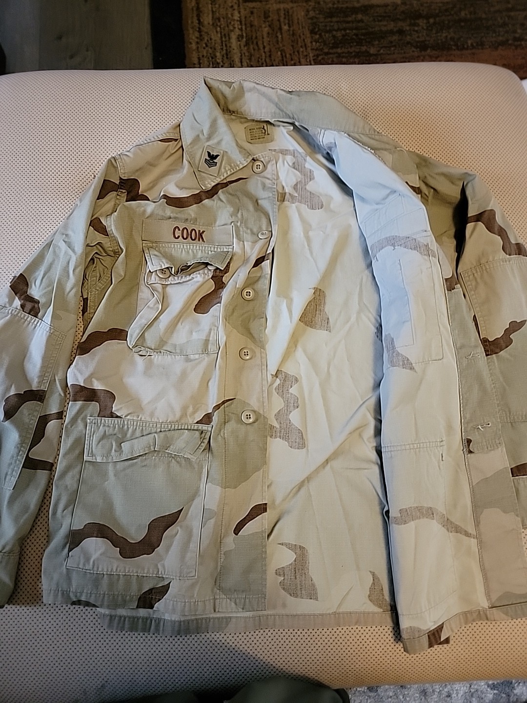 US Army Navy Desert Camo Button Down JACKET Coat Men’s Medium Military Issue