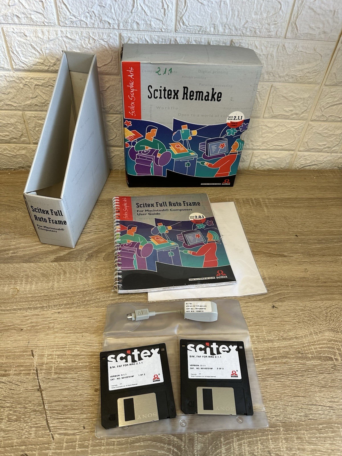 Scitex Full Auto Frame for Macintosh Version 2.1.1 Software Floppies Dongle