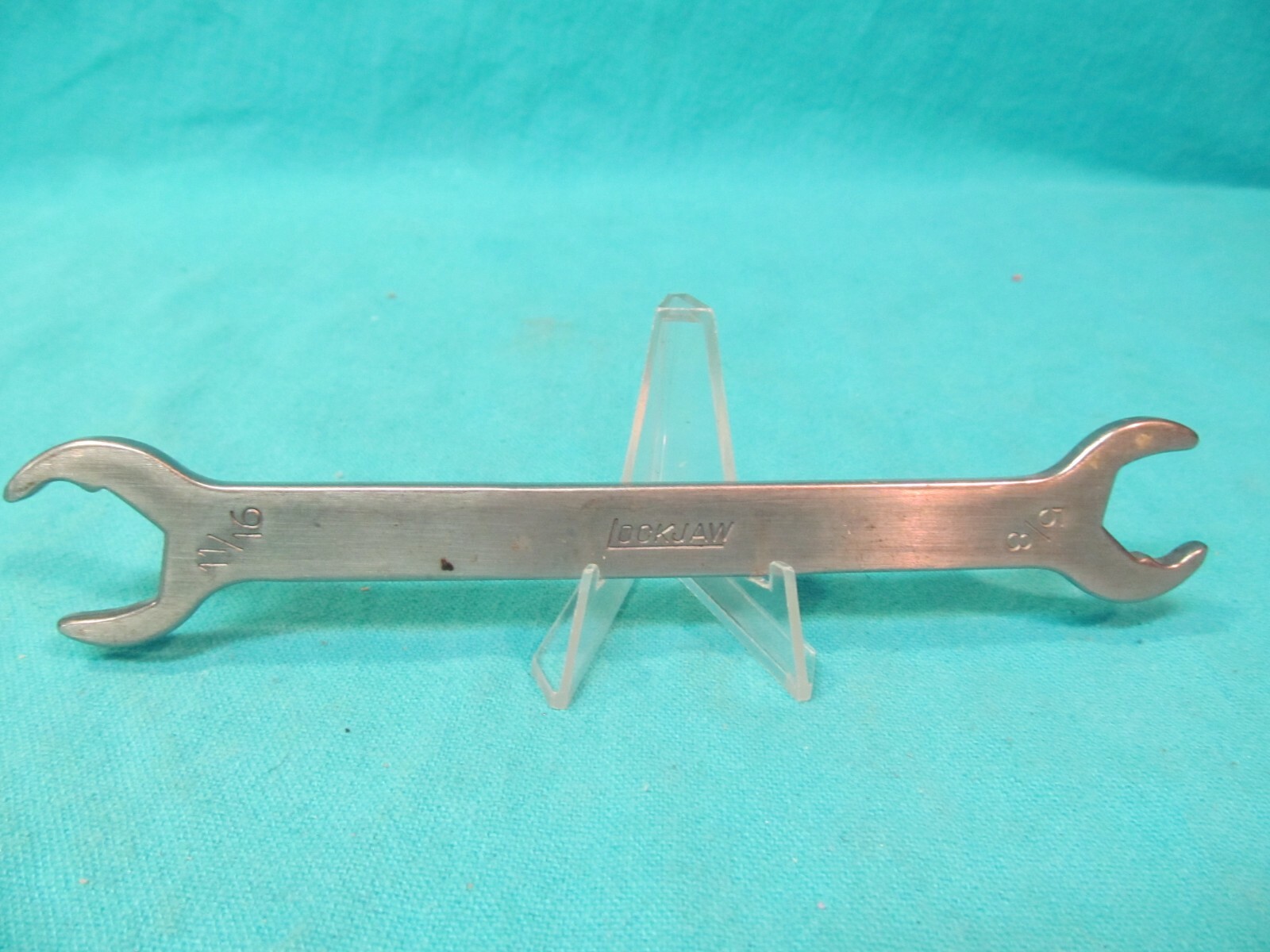 LOCKJAW OPEN END WRENCH 5/8" & 11/16"