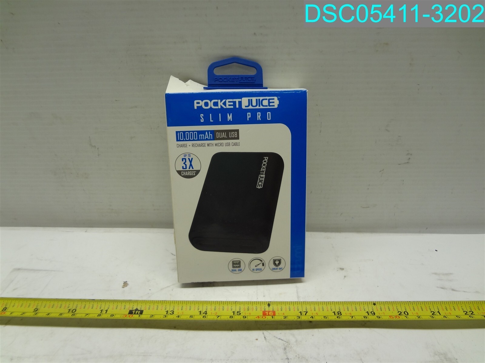 Tzumi Pocketjuice 10000 mAh Slim Pro Dual USB 3x Charge Power Bank 841351175265