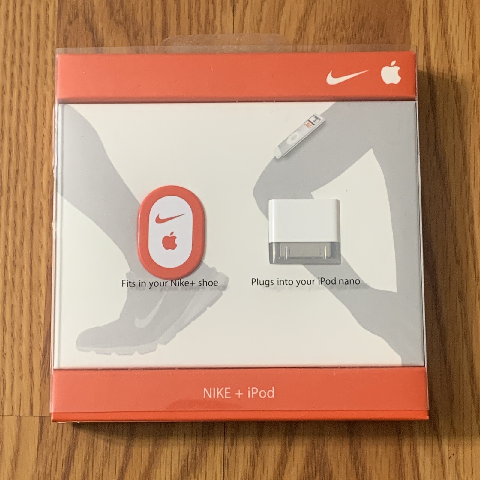 Nike + iPod Sport Shoe Sport Kit Sensor Wireless MA365LL/F Apple iPod White Red
