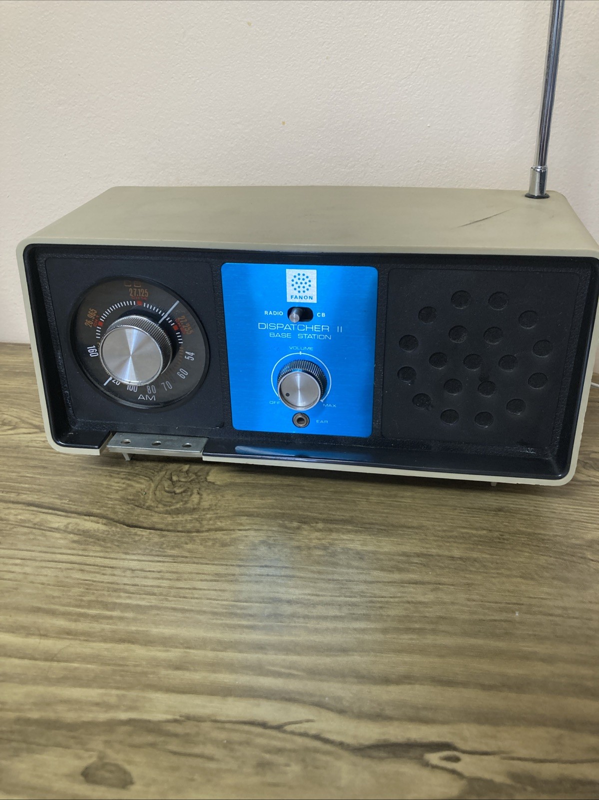 Vintage Fanon Dispatcher II CB Radio Base Station Powers On (Parts/Repair) Read