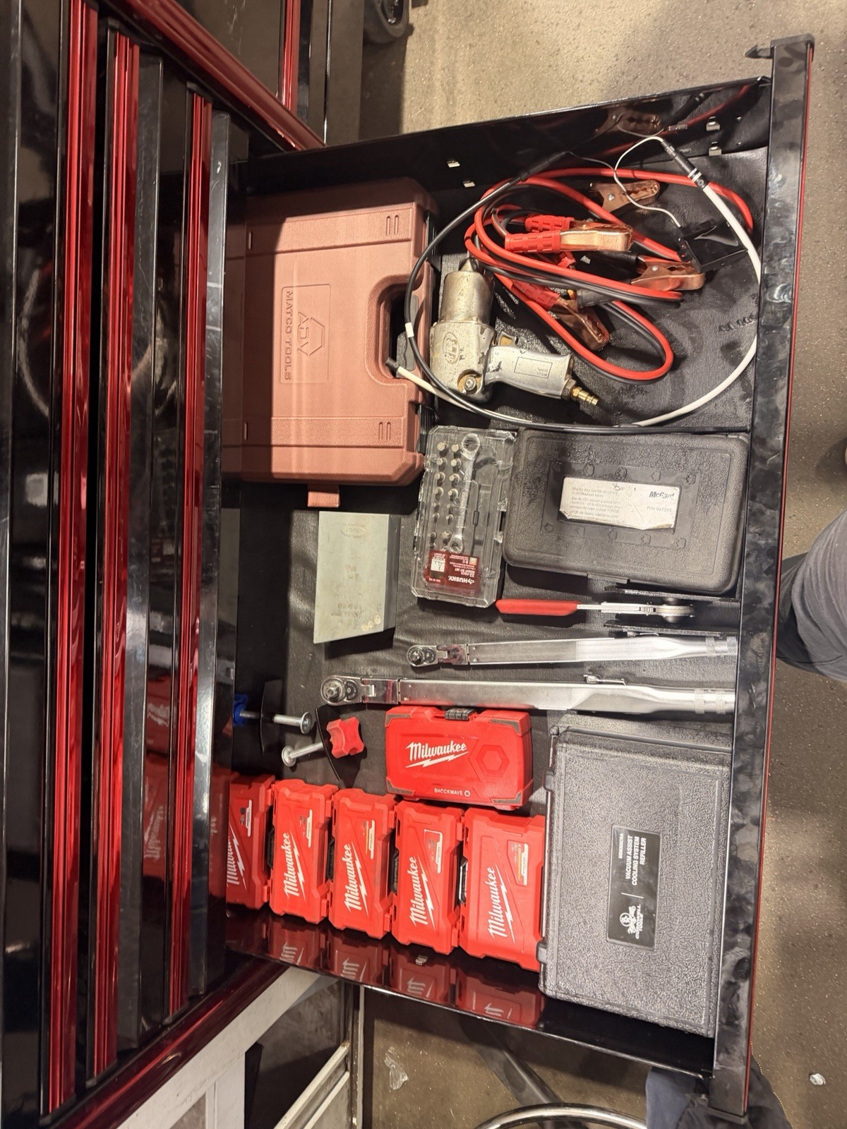 snap on tool box, tools are not included