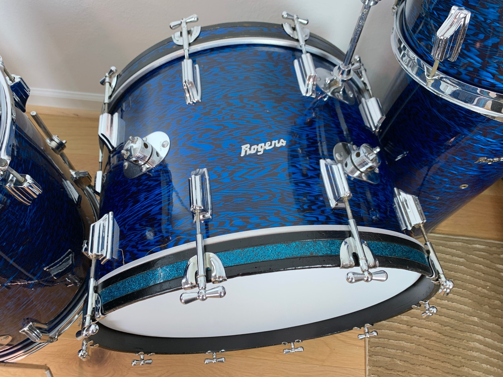 ROGERS Cleveland Buddy Rich Holiday Drum Set Blue Onyx Wood Dyna Canister Throne