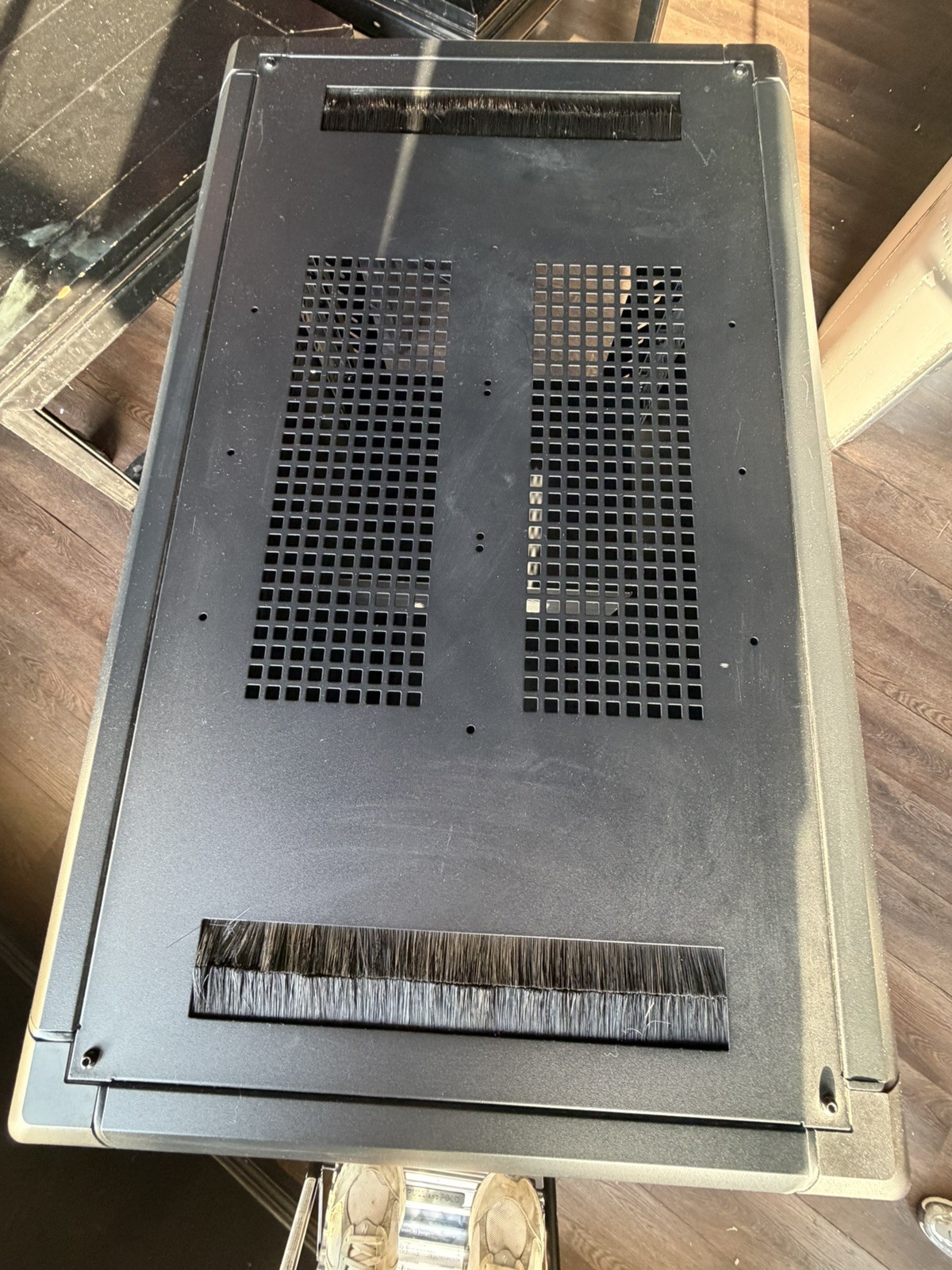 StarTech 25U 19” Server Network AV Rack Cabinet Glass Door 2 Locking Drawers