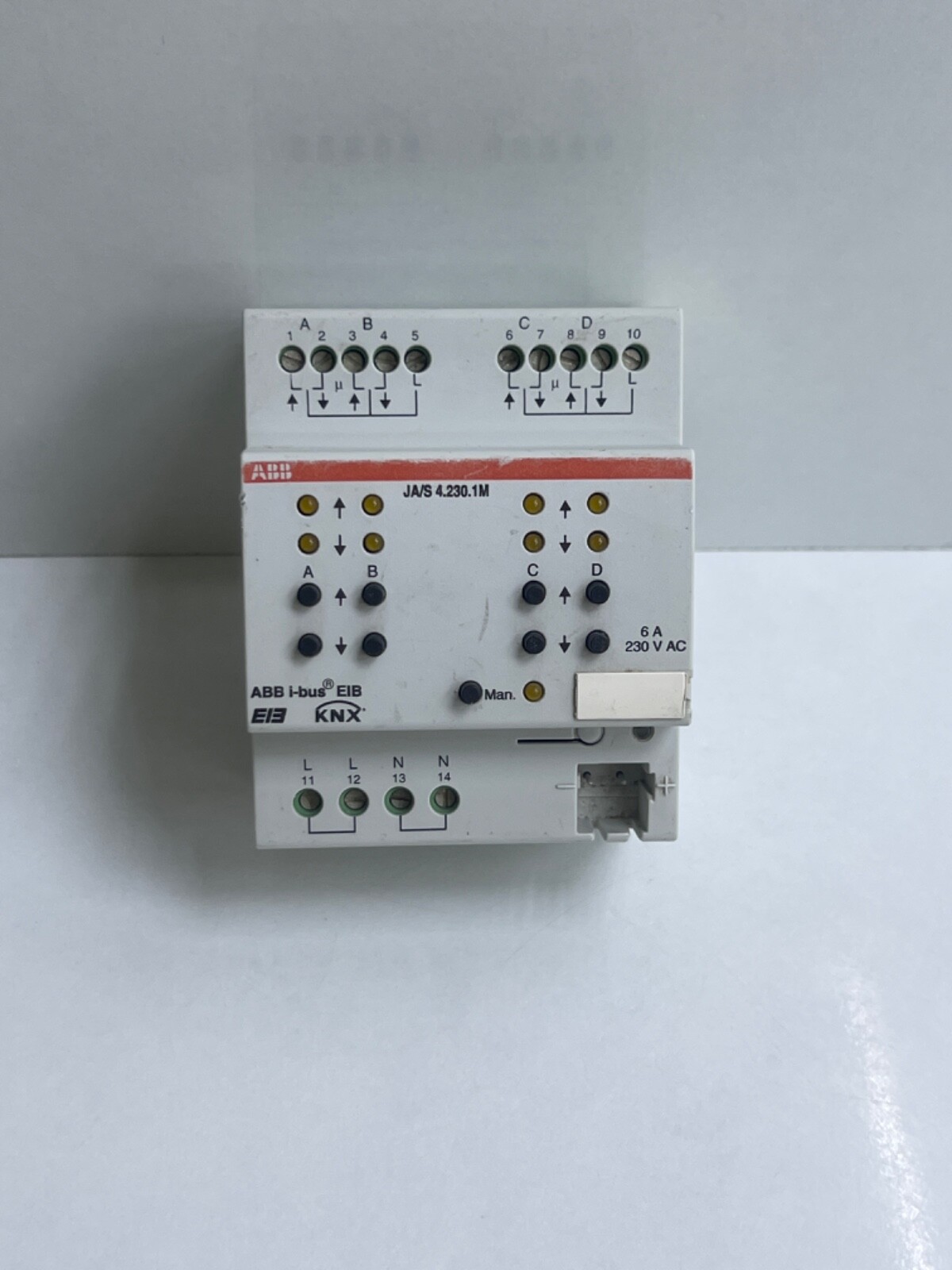 ABB JA/S 4.230.1M Shutter actuator GH Q631 0064 R0111