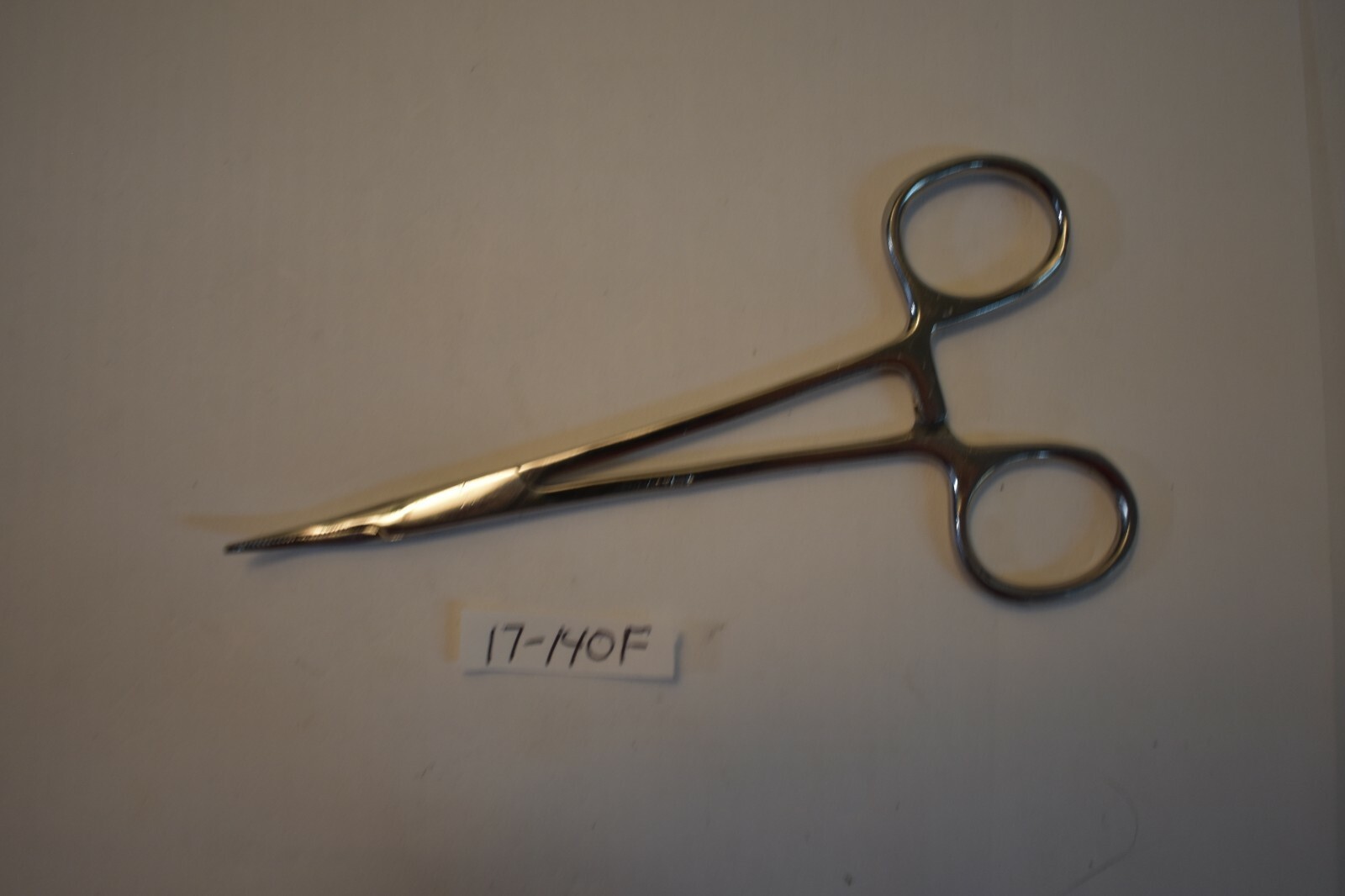 SET OF 2 17-140F HEMOSTATIC FORCEPS 12.5CM STRAIGHT FINE