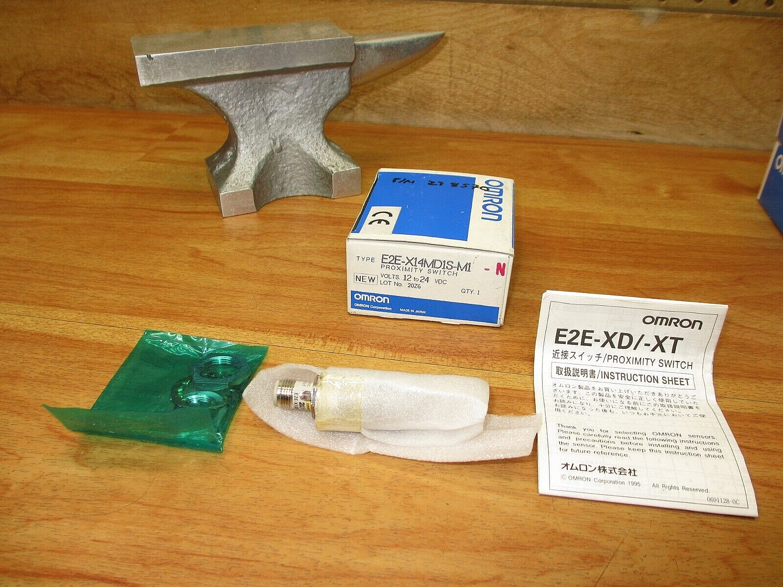 Omron E2E-X14MD1S-M1 *NEW* Proximity Switch Sensor **USA SHIP** E2E-X14MD1S-M1-N