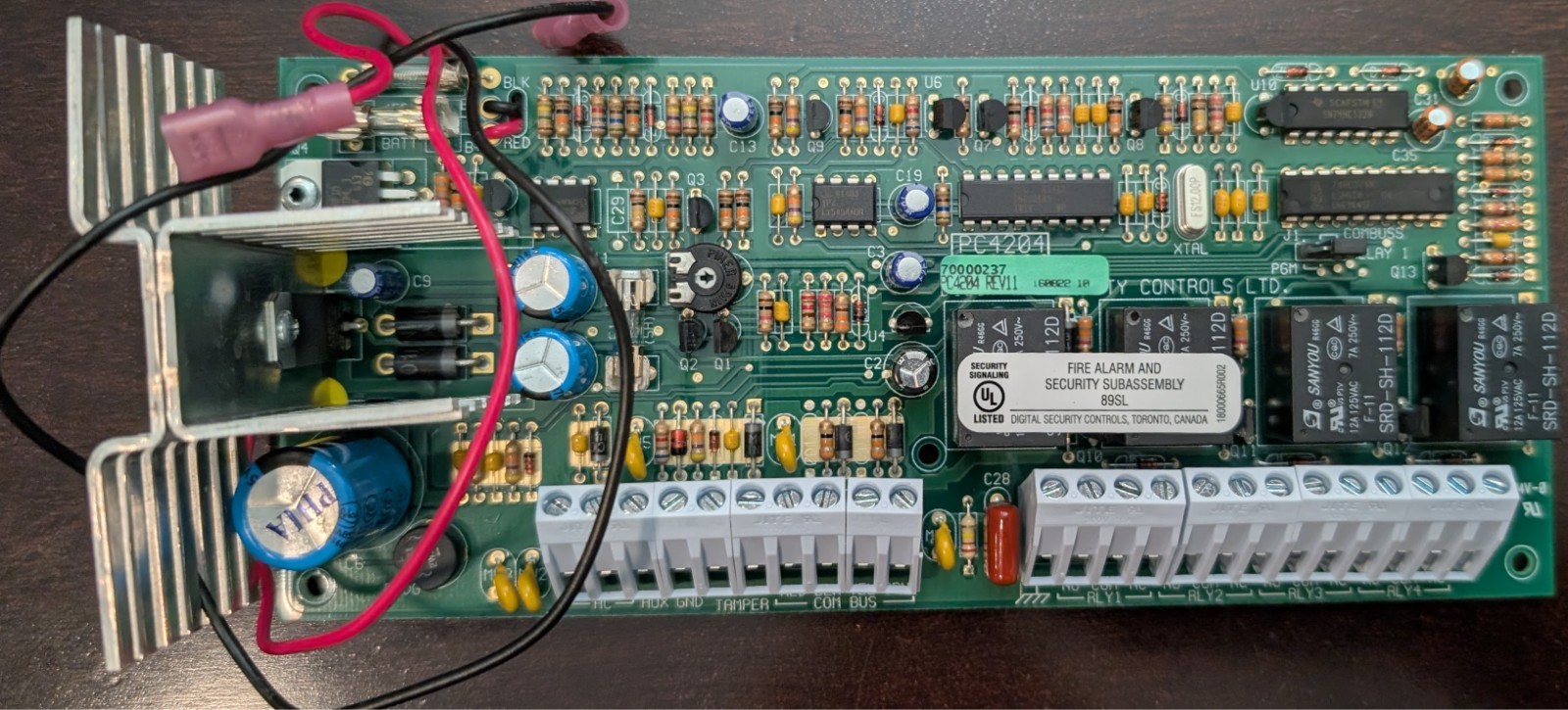 DSC PC4204 4 Zone Output Module & Com Bus Power Supply - SAME DAY SHIPPING