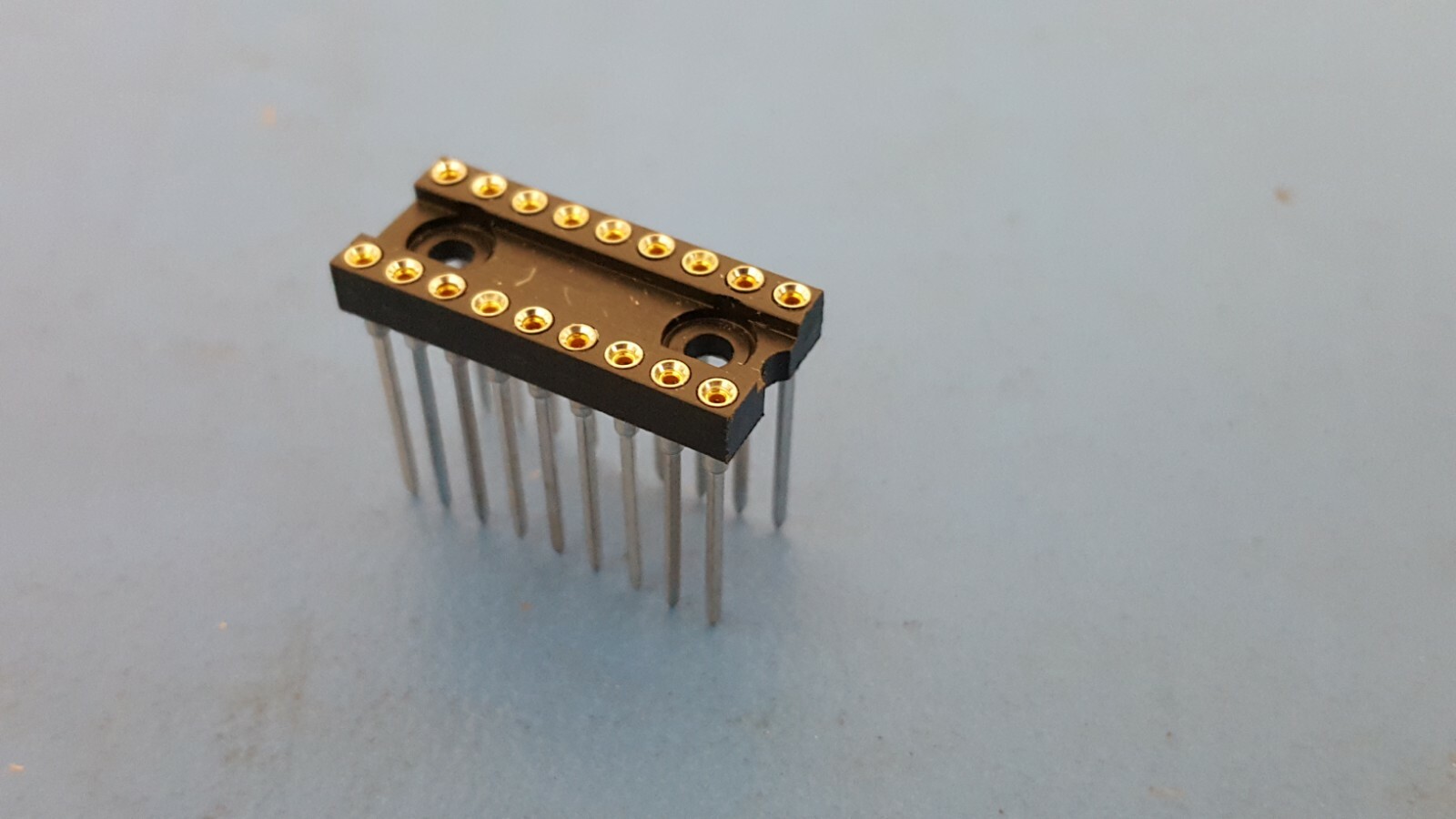 IC SOCKET, 18 PIN DIP SOCKET, WIRE WRAP, Screw Machine, Tin, Gold, 4 Pcs
