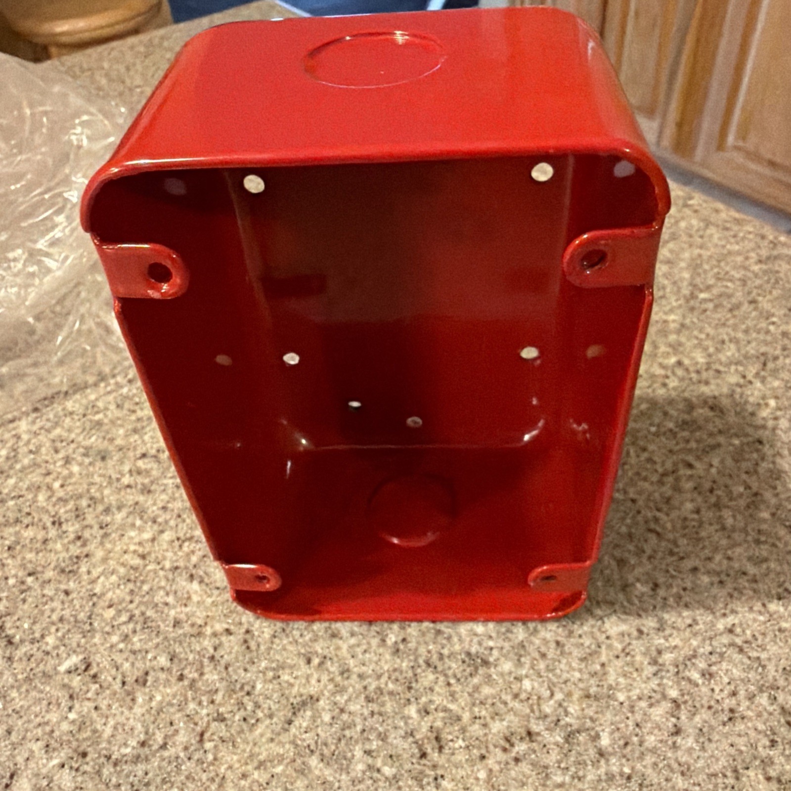 UNBRANDED RED METAL SGB - 32S-H - SURFACE MOUNT