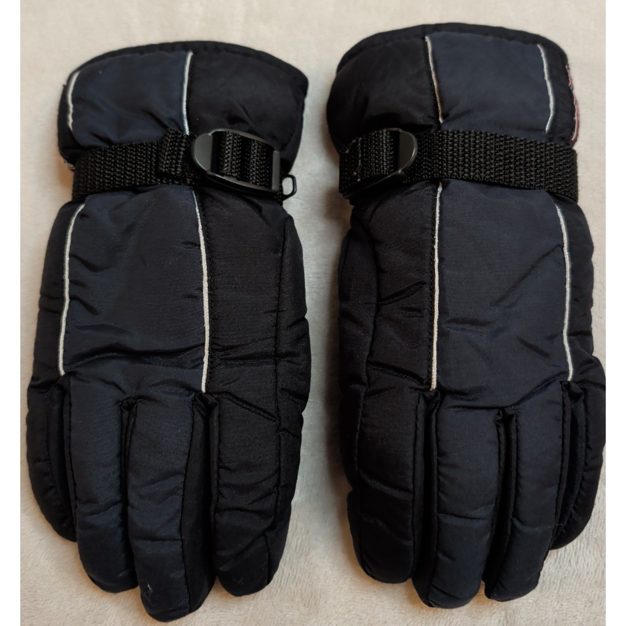Black Thinsulate Insulated Winter Gloves Nylon Ski Snow Adjustable Wrist