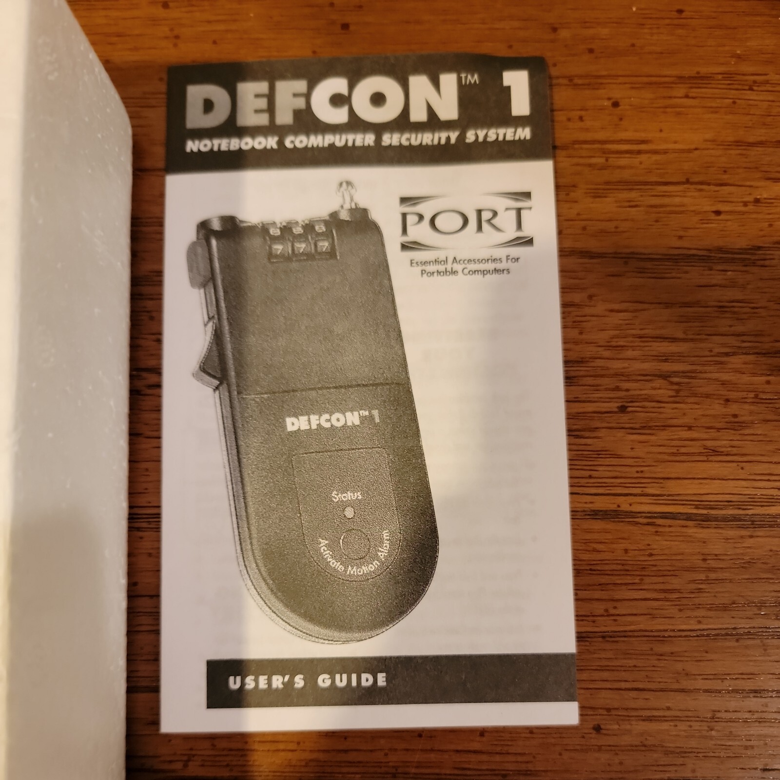 New in Box DEFCON 1 Notebook Computer Security System Alarm (SEL0400)