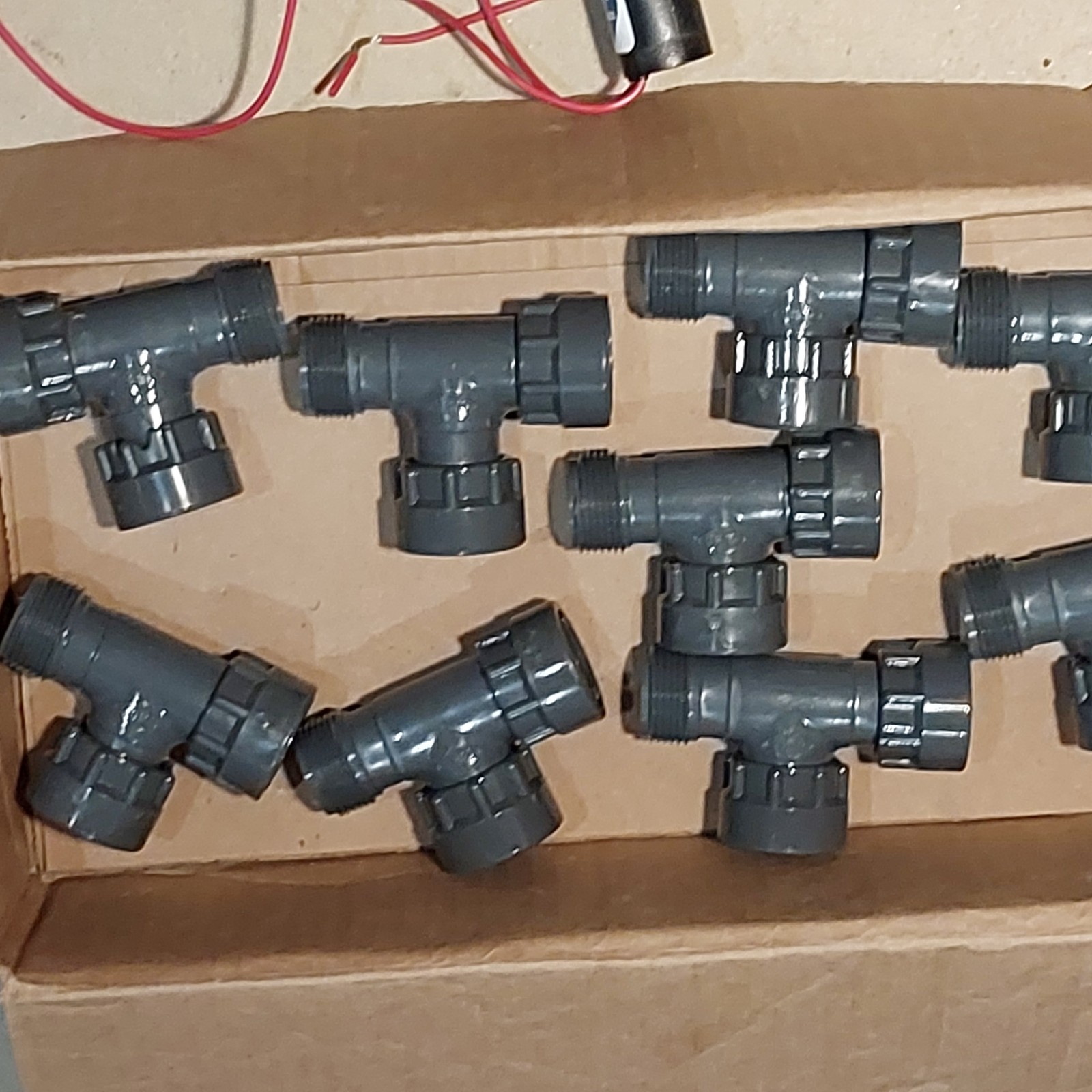 9-DURA IRRIGATION VALVE MANIFOLD TEES