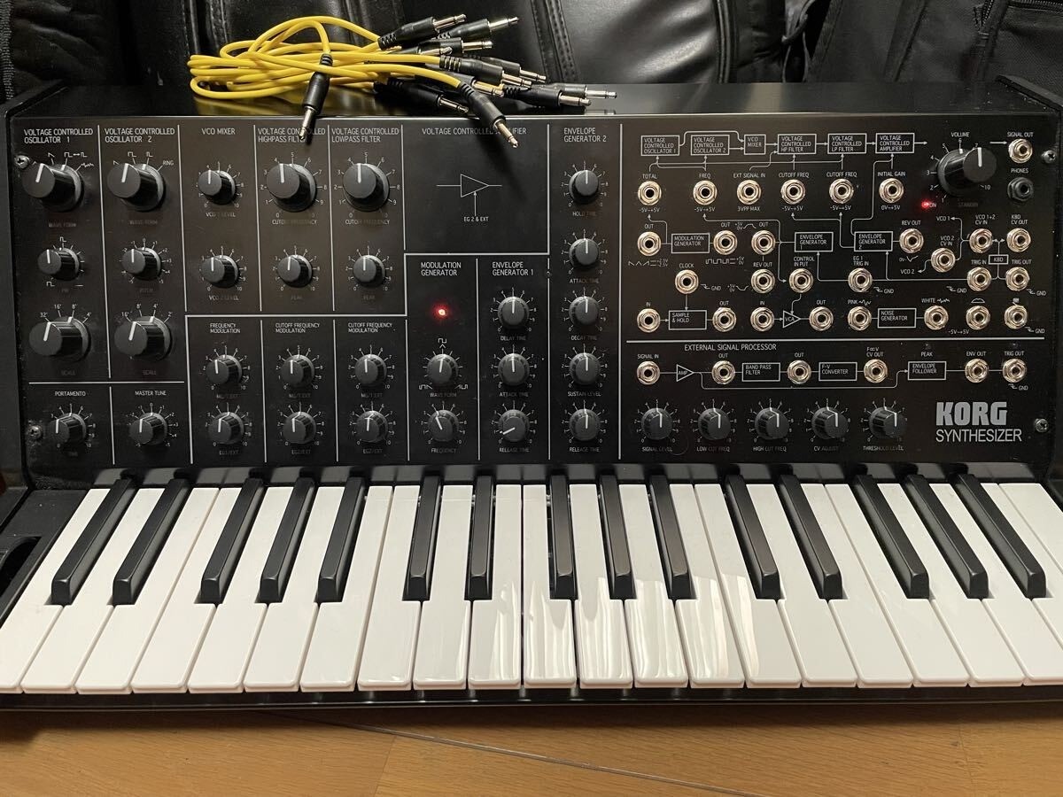 KORG MS-20 Mini Analog Monophonic Synthesizer 37-Key USB MIDI Patch Cables & Bag