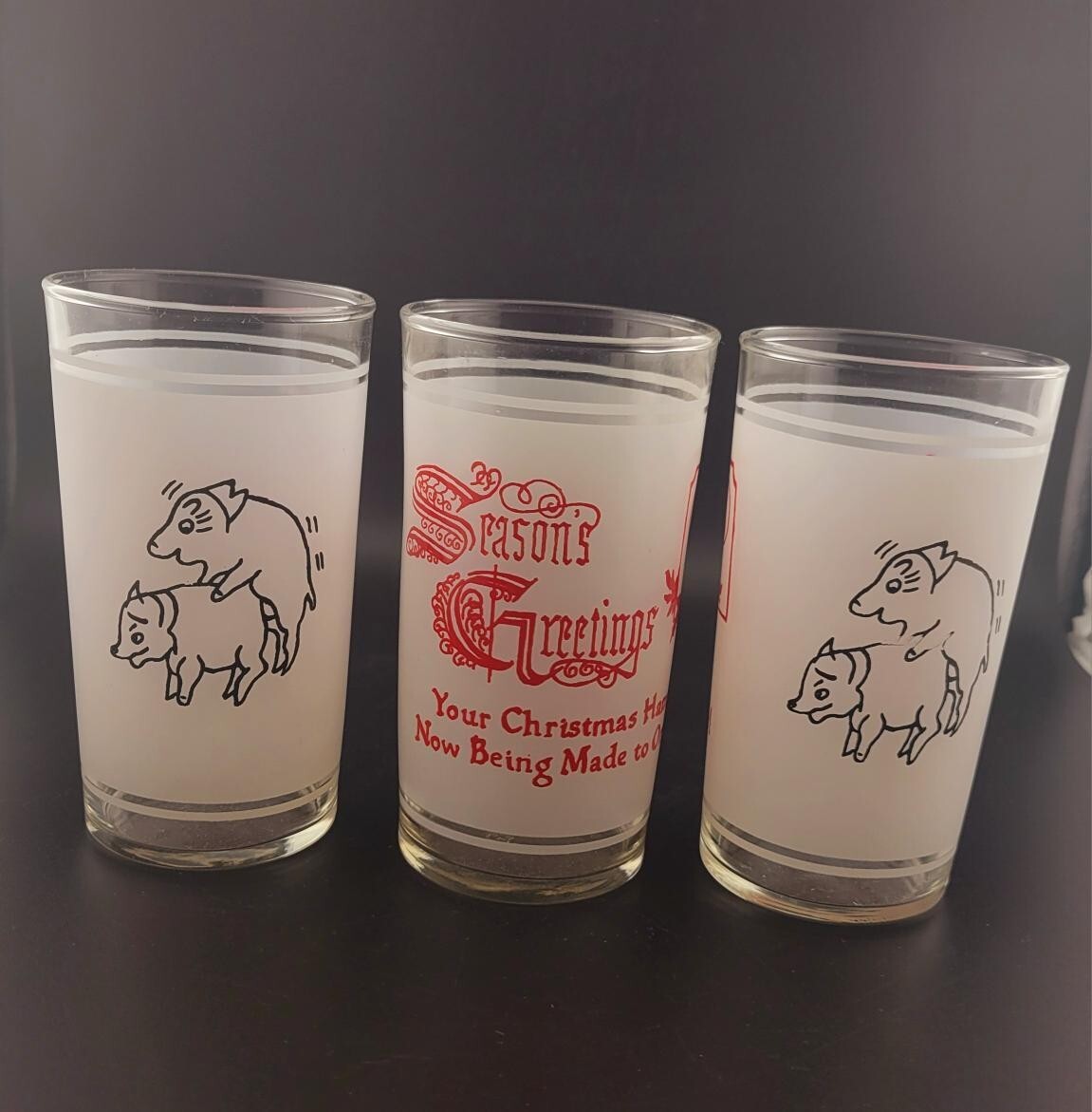 Christmas Pigs Making Ham Federal Glass Seasons Greatings Tumblers Glasses