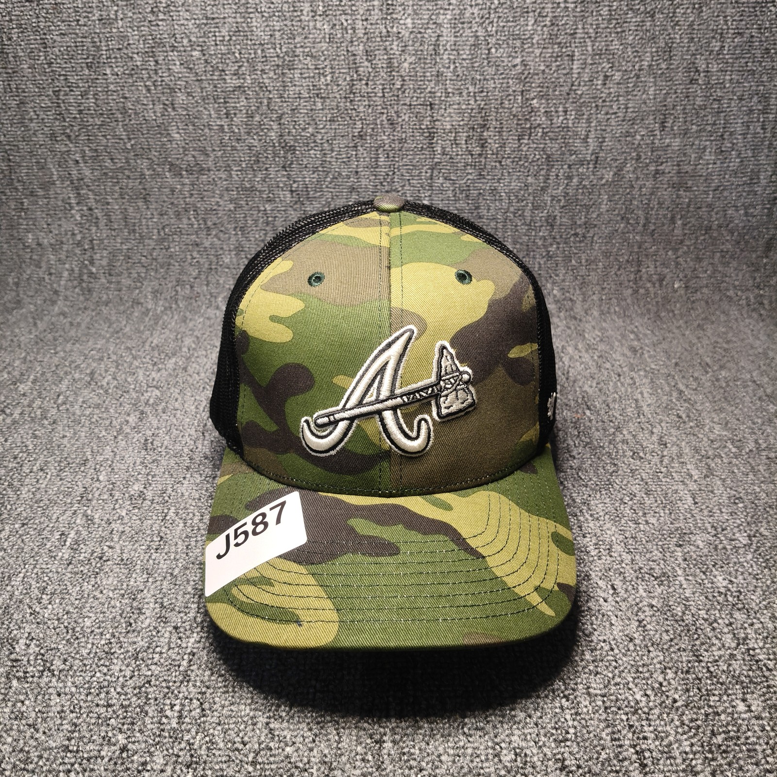 YY Brand Atlanta Braves MLB Camo Trucker Hat Snapback Cap