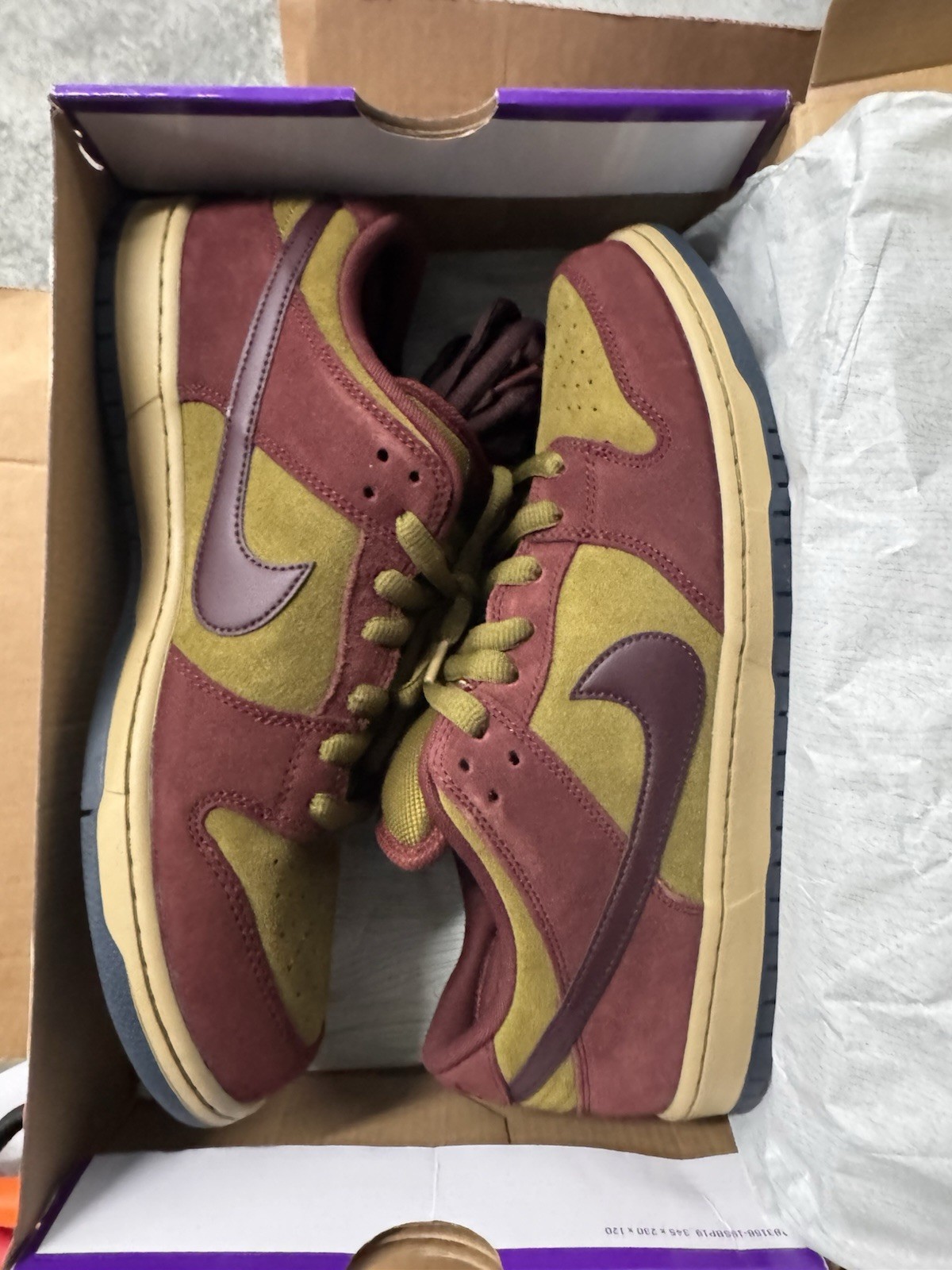Nike SB Dunk Low Pro Brand New. Dark Team Red Olive Flask US Size 13
