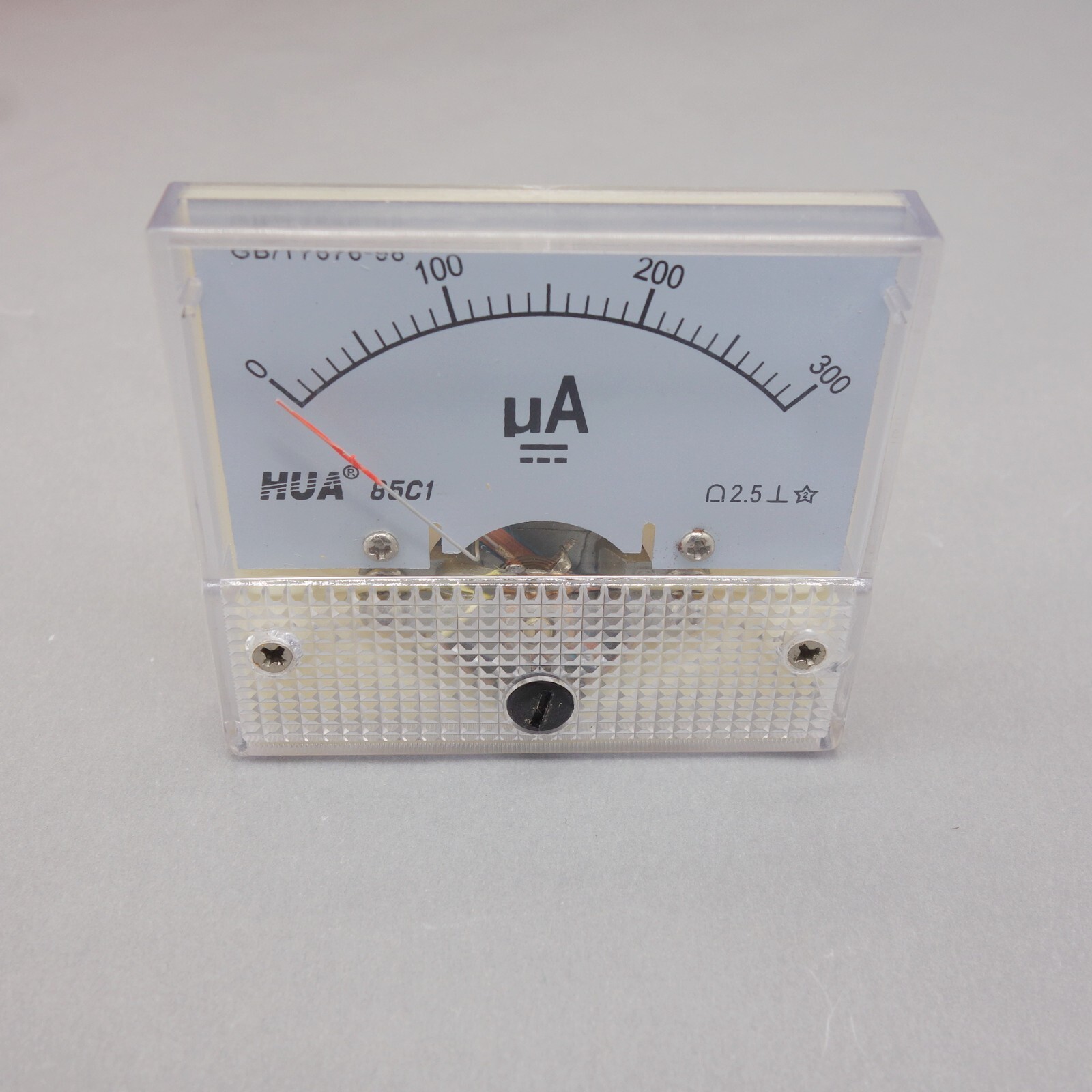 1pc DC 300uA Analog Ammeter Panel Current Meter 85C1 0-300uA DC directly Connect