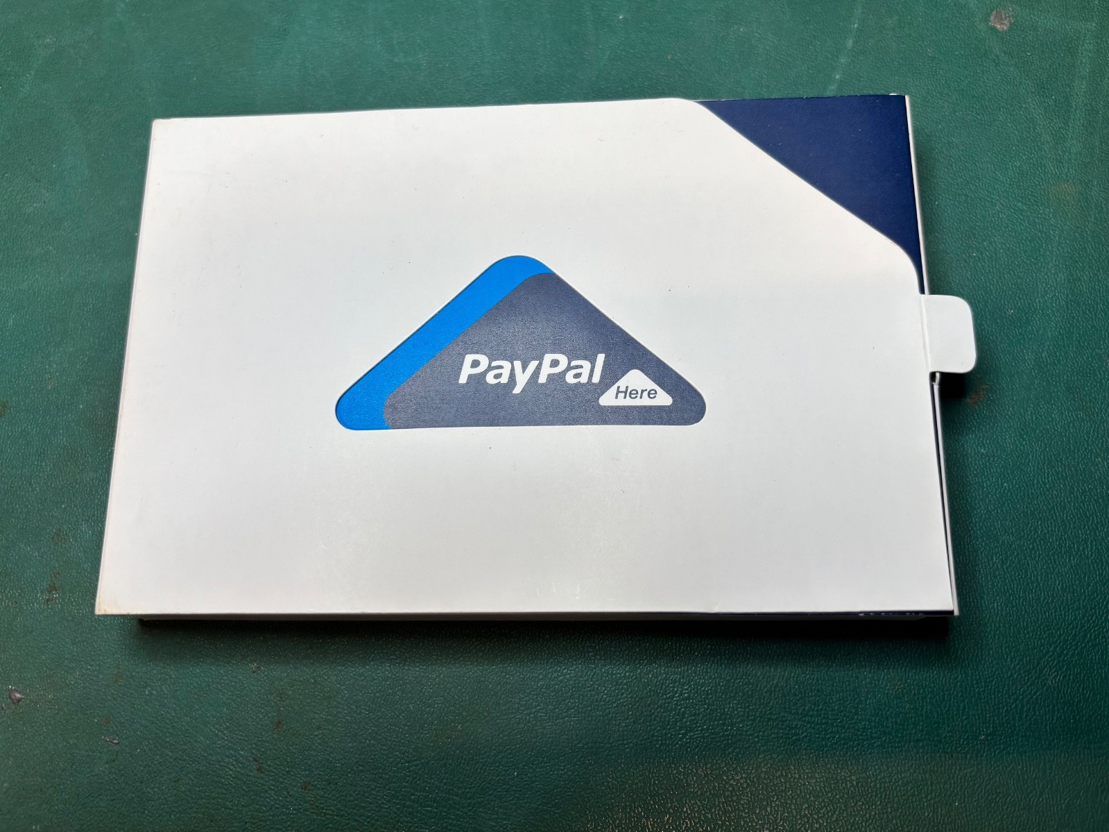 Paypal Here Mobile Reader Credit Debit Card Headphone Aux