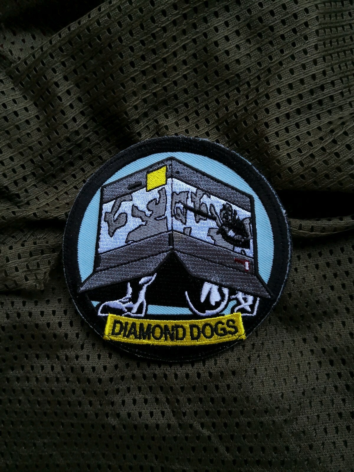 Metal Gear Solid V Diamond Dogs cardboard hider Morale Airsoft Military Patch