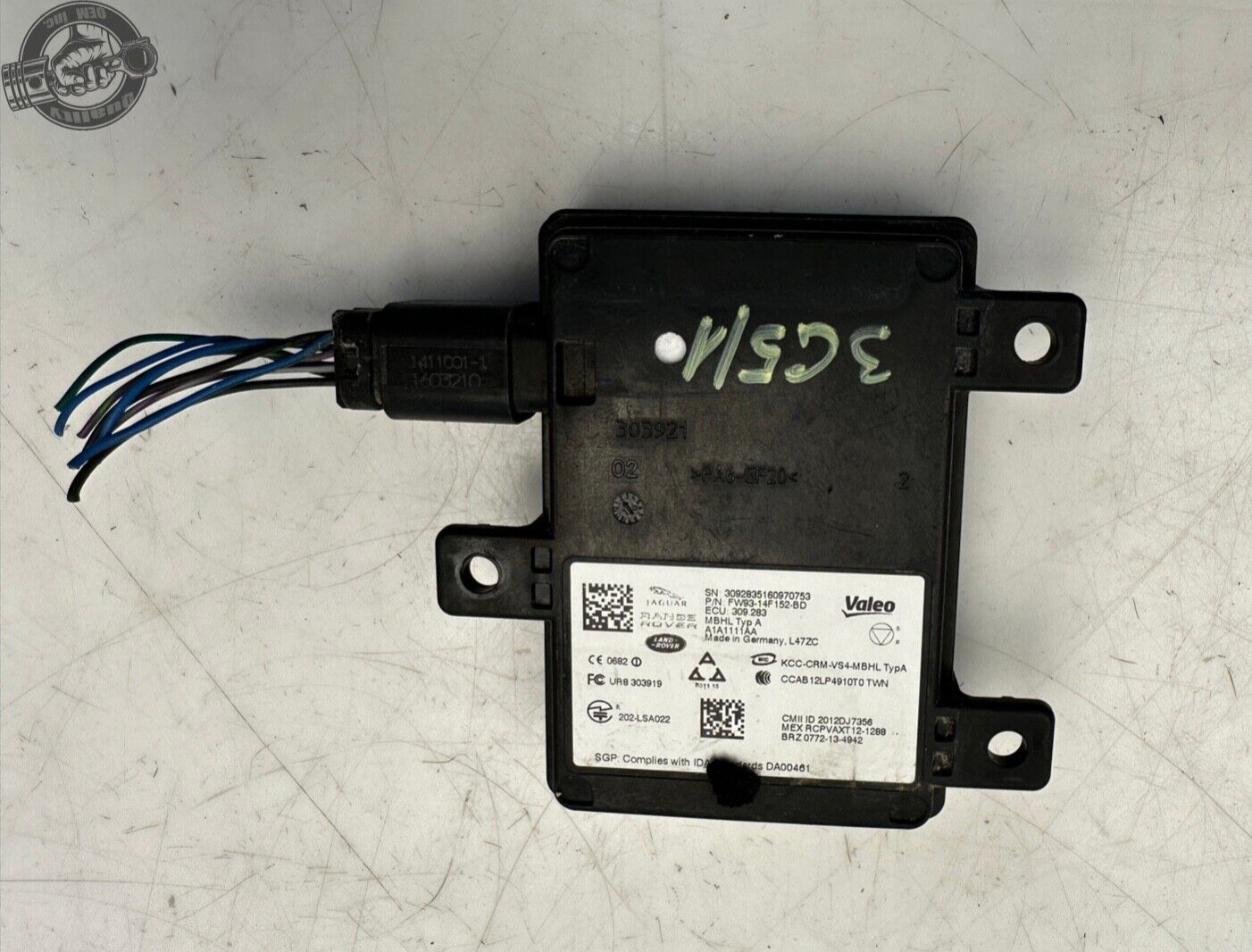 2017-2020 JAGUAR XE XF F-PACE REAR LEFT / RIGHT BLIND SPOT SENSOR CONTROL MODULE