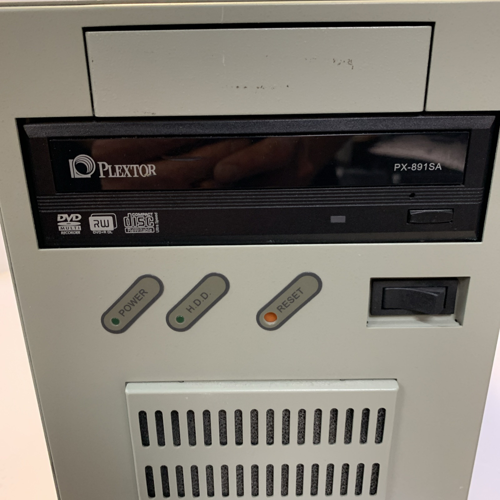 Advantech IPC-6606BP-25ZE interprocess communication unit