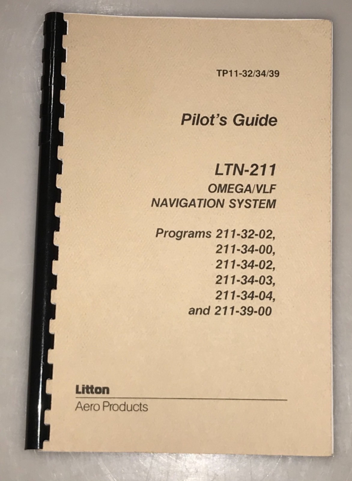 Litton Aero LTN-211 Omega/VLF Navigation System Pilot's Guide TP11-32/34/39