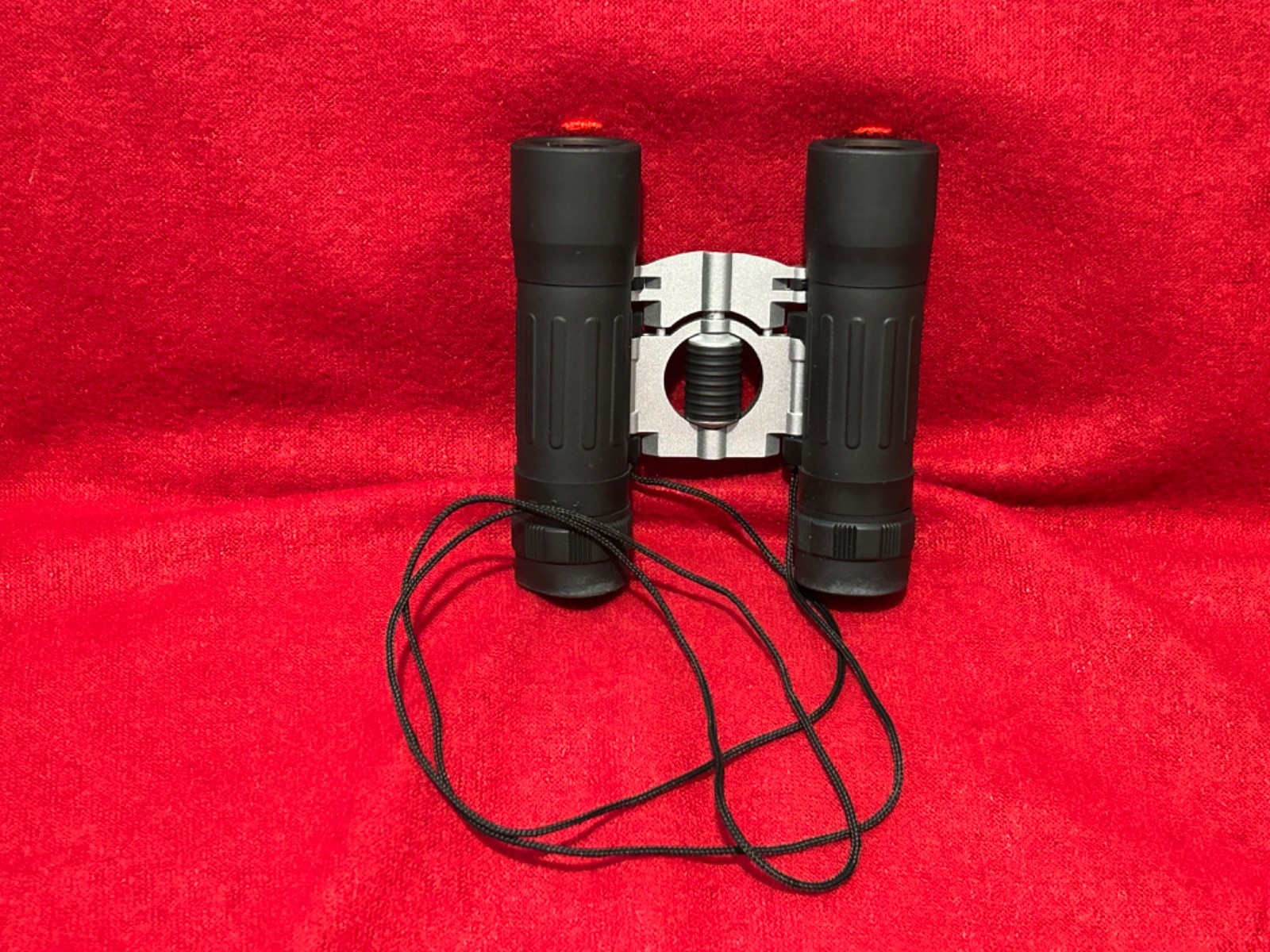 Pre Owned - KONUS Compact Binoculars Travel Lightweight Black - Case Included