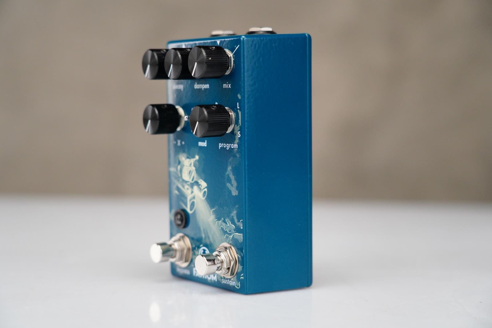 Walrus Audio Fathom Multi-Function Reverb Effects Pedal w/ Box #59291