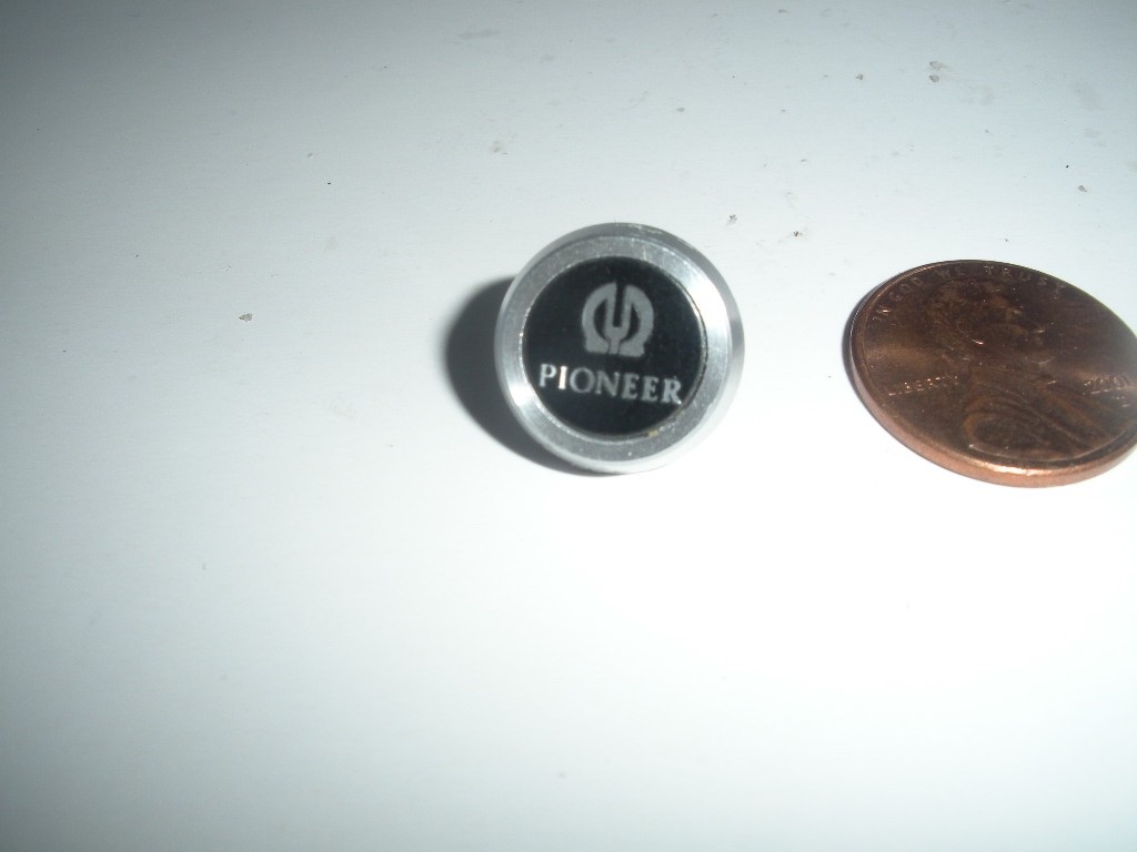 VINTAGE PIONEER STEREO LOGO, PIN